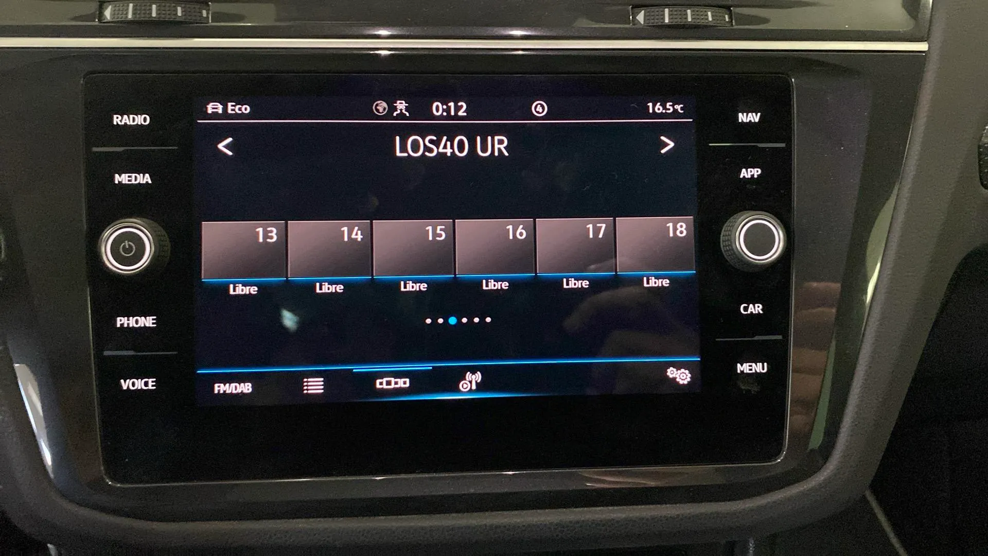 Volkswagen Tiguan R-Line 2.0 TDI DSG - foto 32