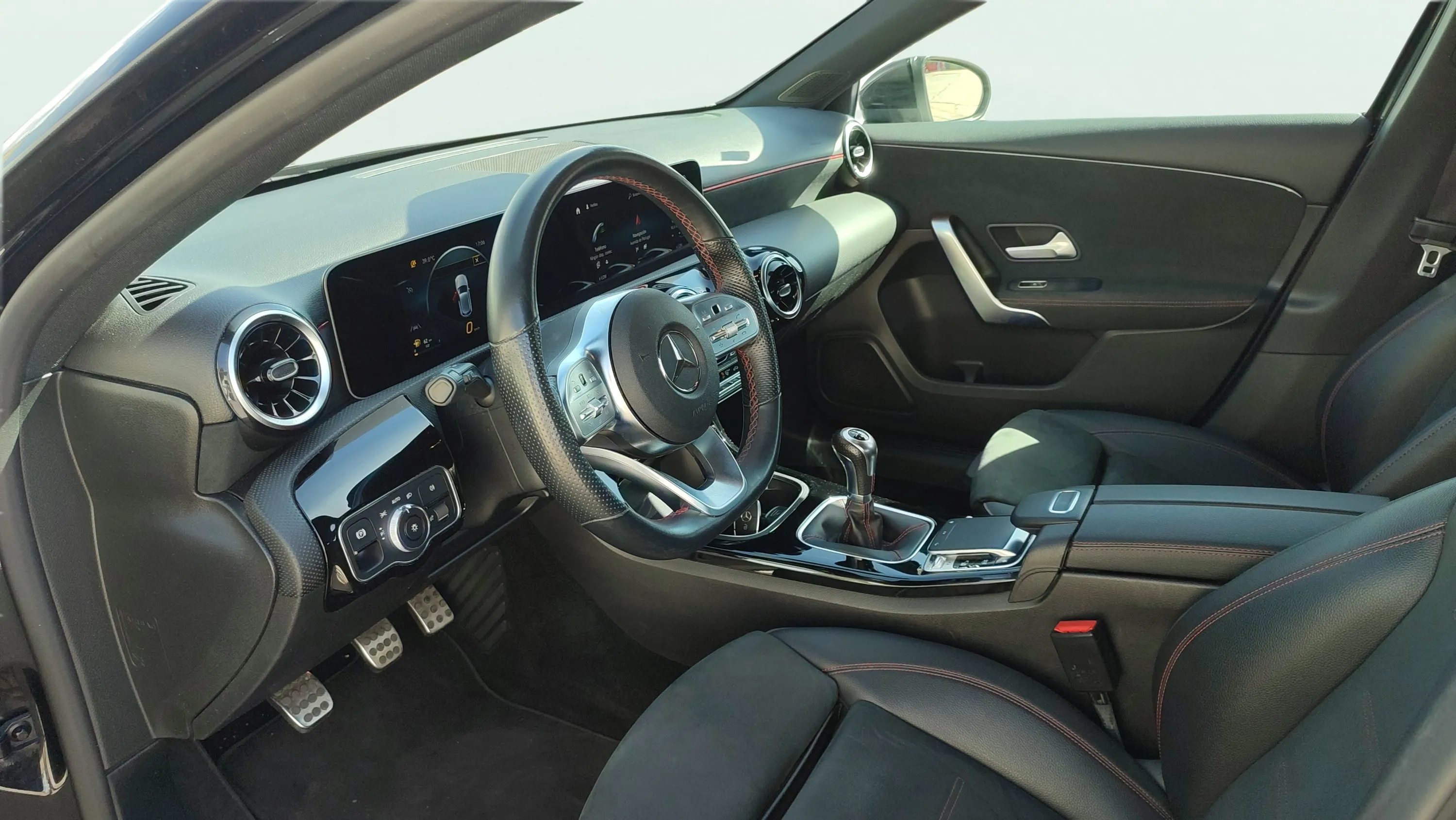 Mercedes-Benz Clase A A 180 d - foto 9
