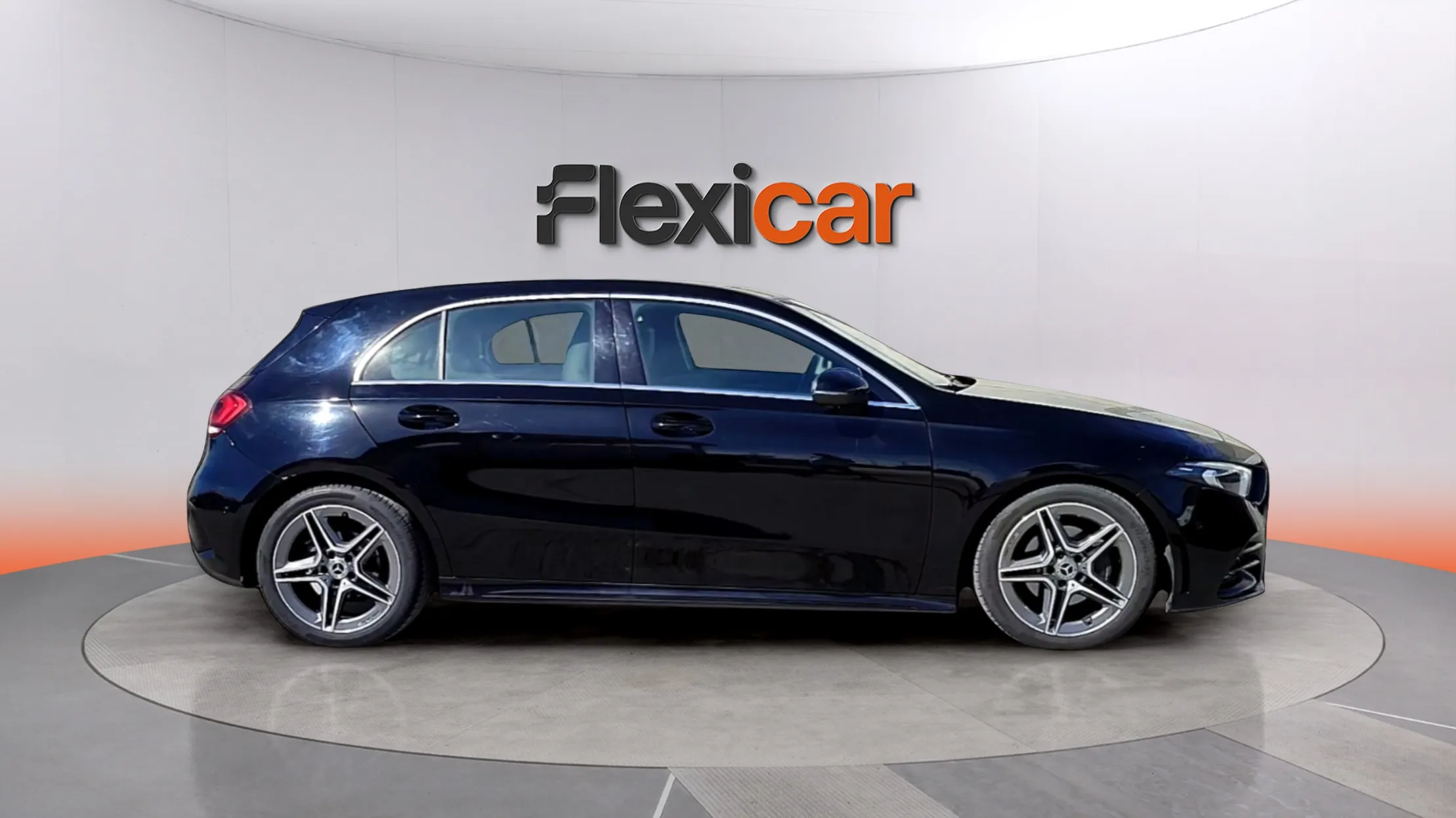 Mercedes-Benz Clase A A 180 d - foto 8