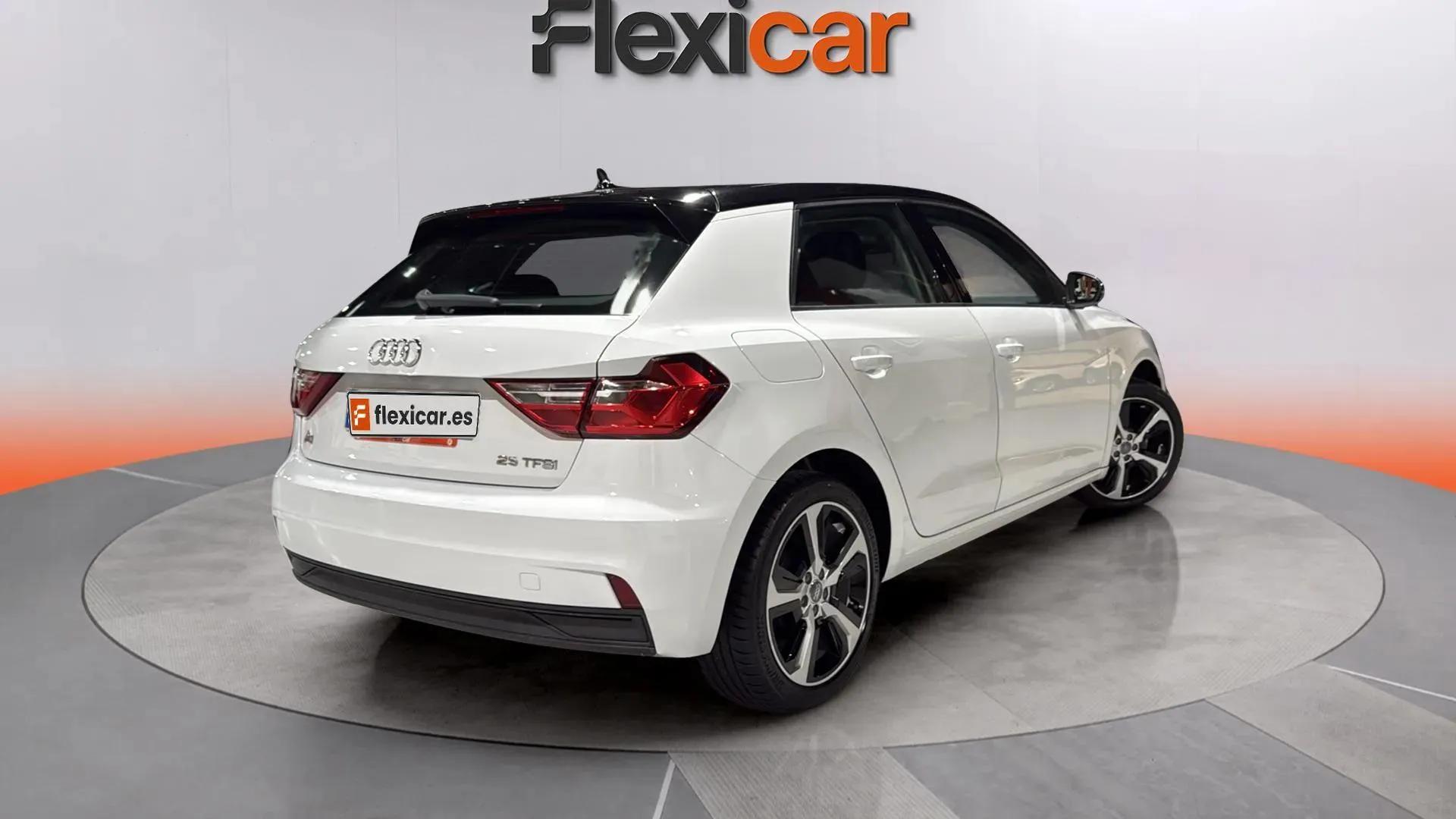 Audi A1 Sportback 25 TFSI - foto 7