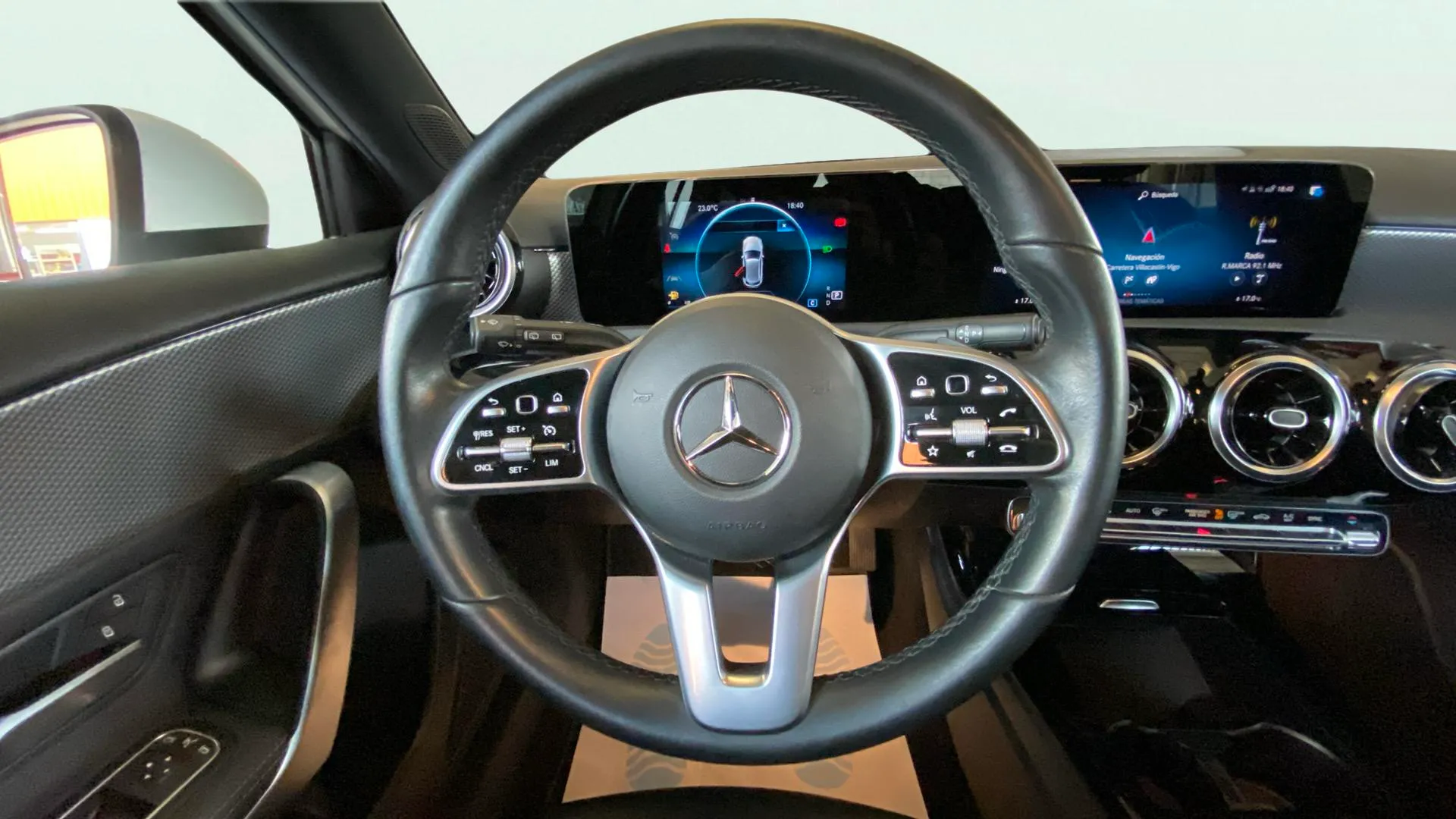 Mercedes-Benz Clase A A 180 d - foto 14