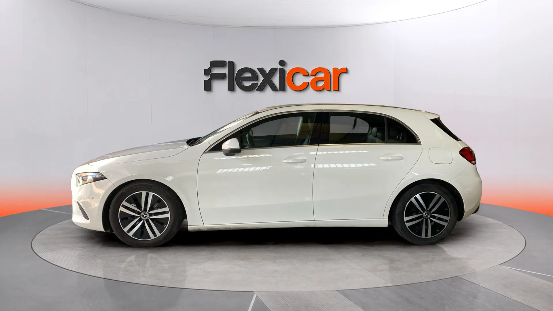 Mercedes-Benz Clase A A 180 d - foto 4