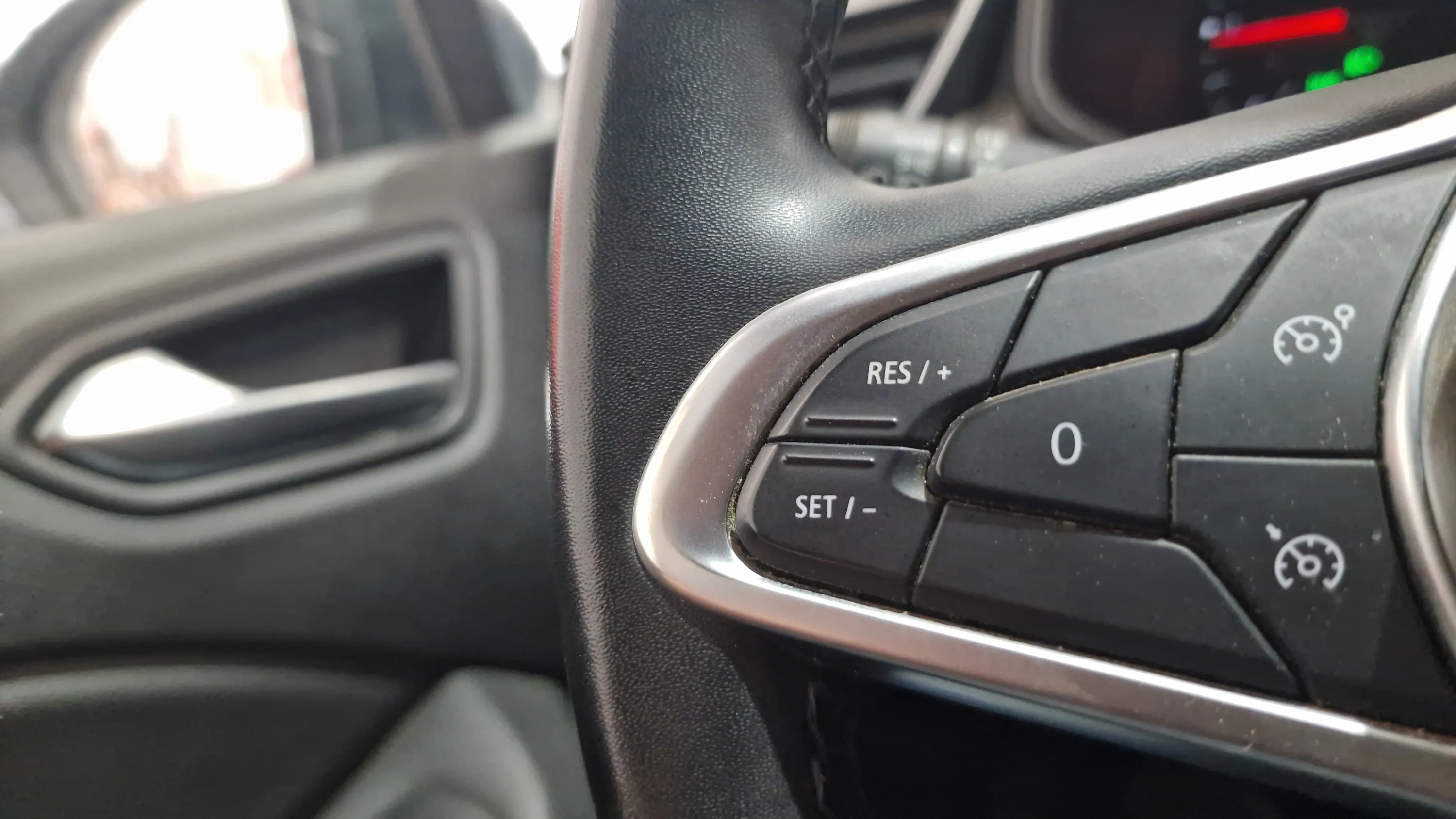 Renault Clio Equilibre Blue dCi - foto 15