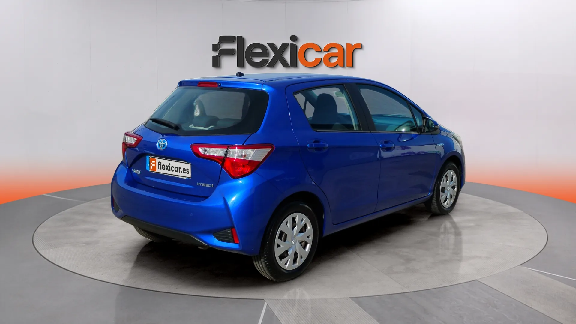 Toyota Yaris 1.5 120H Business Plus - foto 7