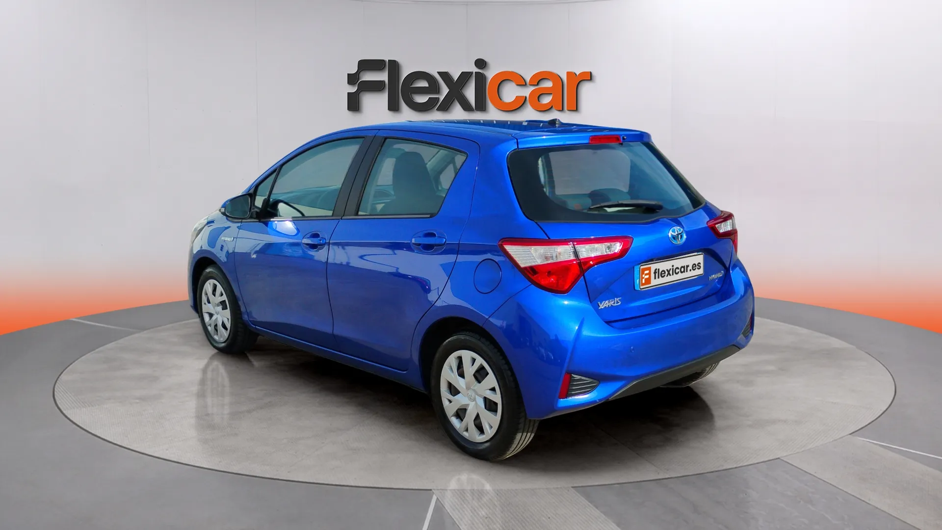 Toyota Yaris 1.5 120H Business Plus - foto 5