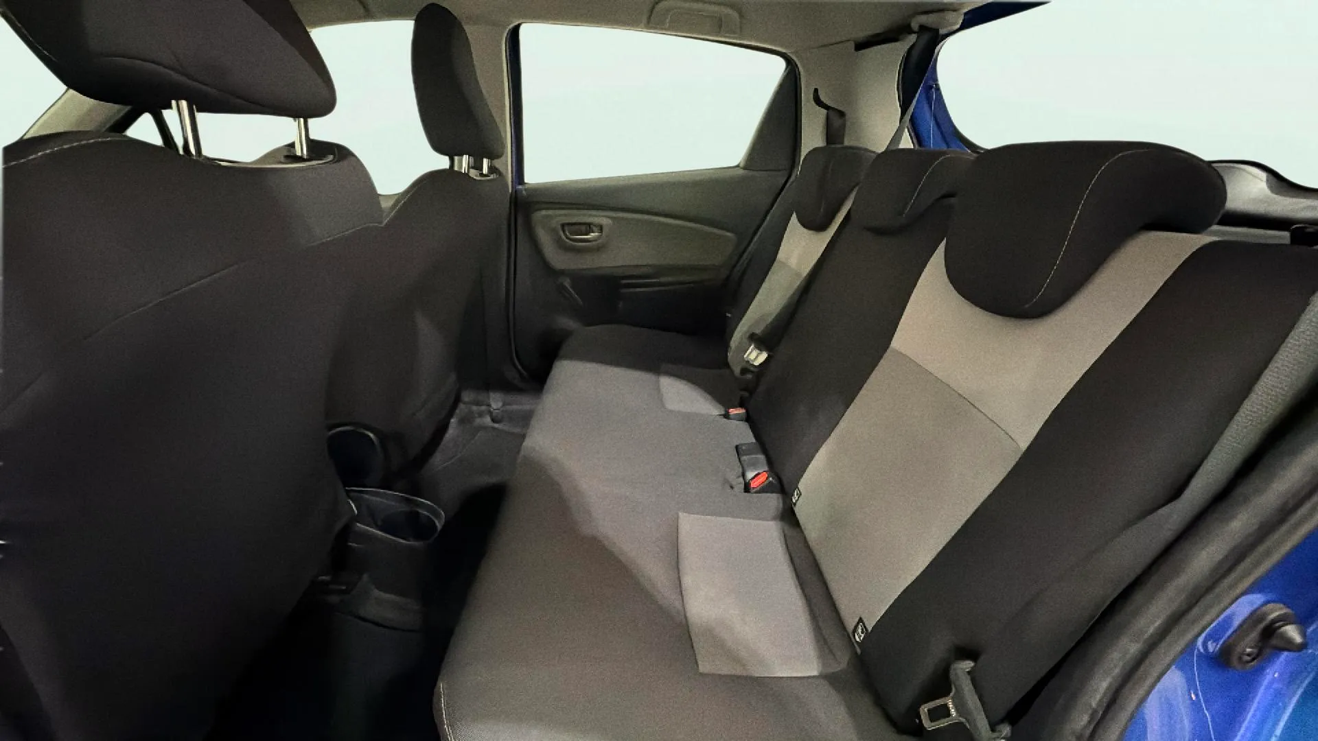 Toyota Yaris 1.5 120H Business Plus - foto 10