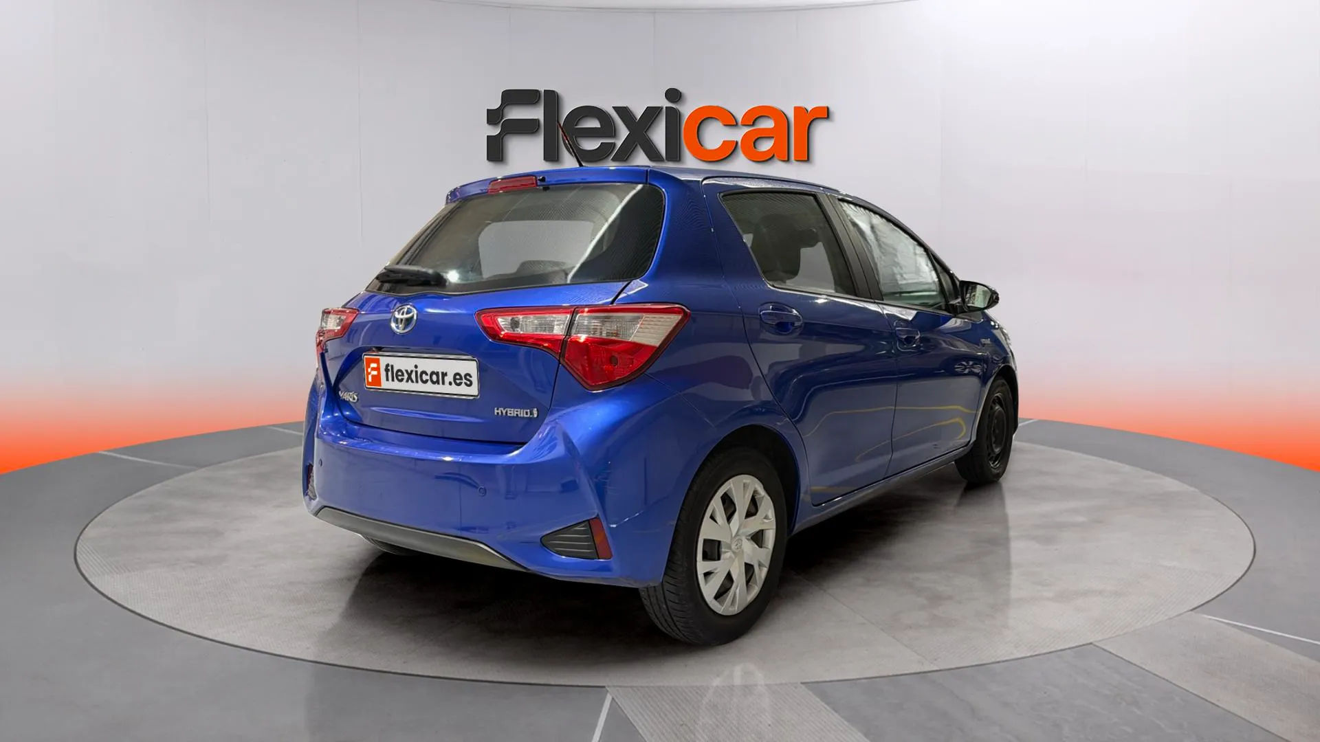 Toyota Yaris 1.5 120H Business Plus - foto 7