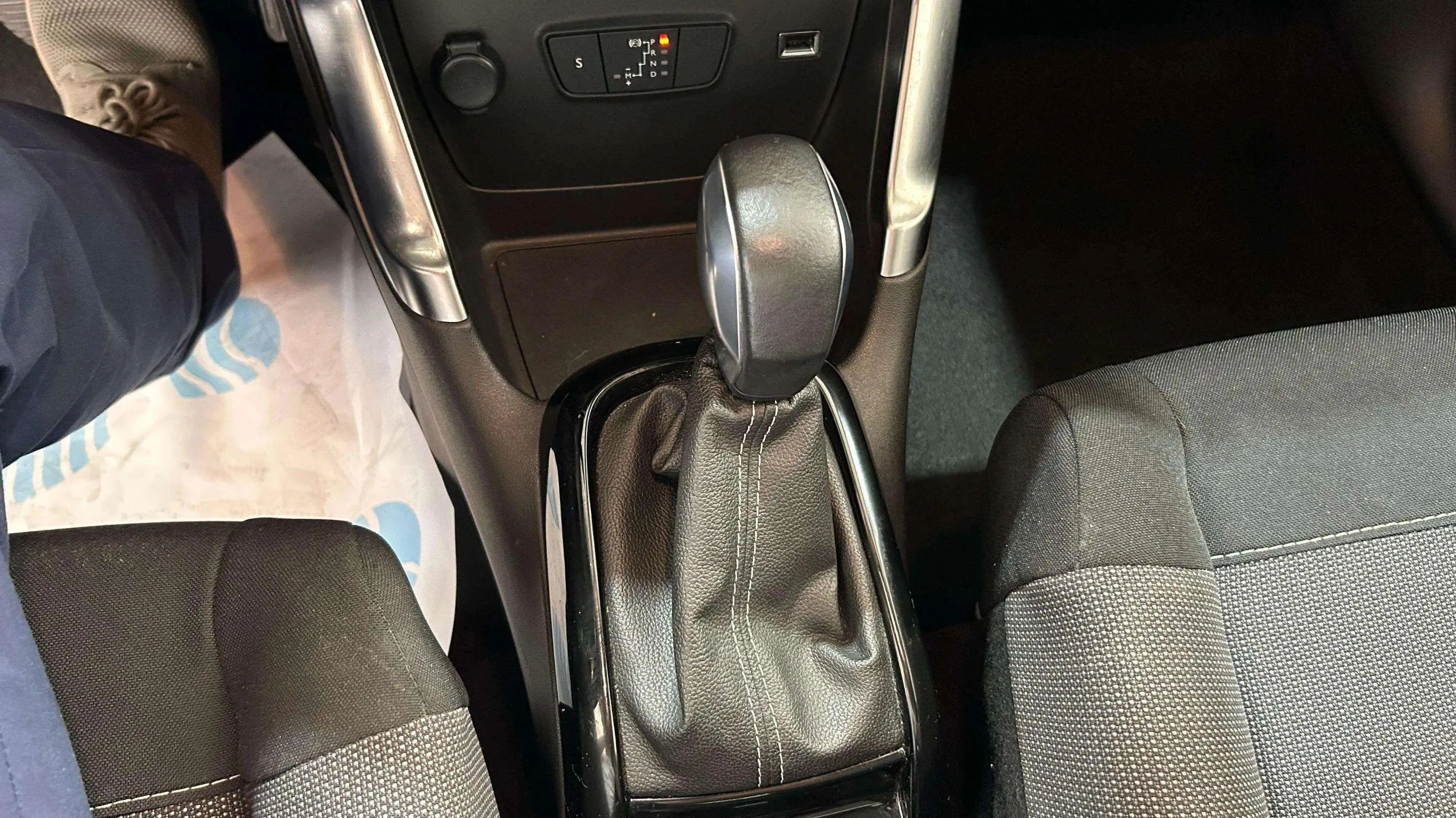 Citroën C3 Aircross PureTech EAT6 Shine Pack - foto 29