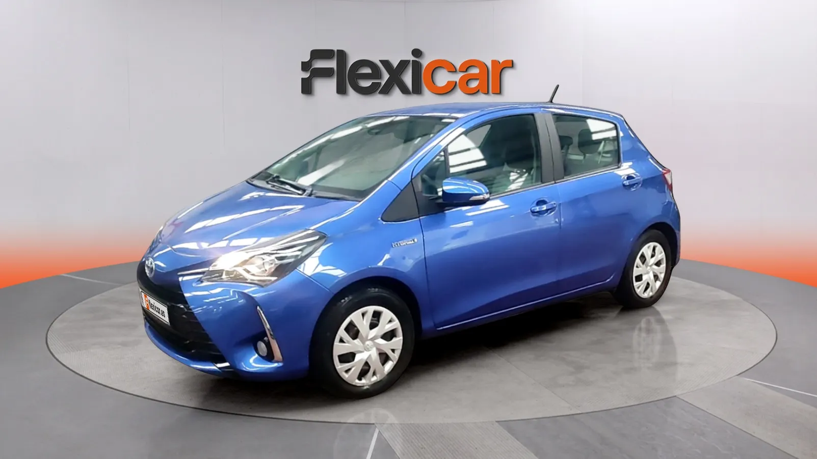 Toyota Yaris 1.5 100H Advance - foto 3