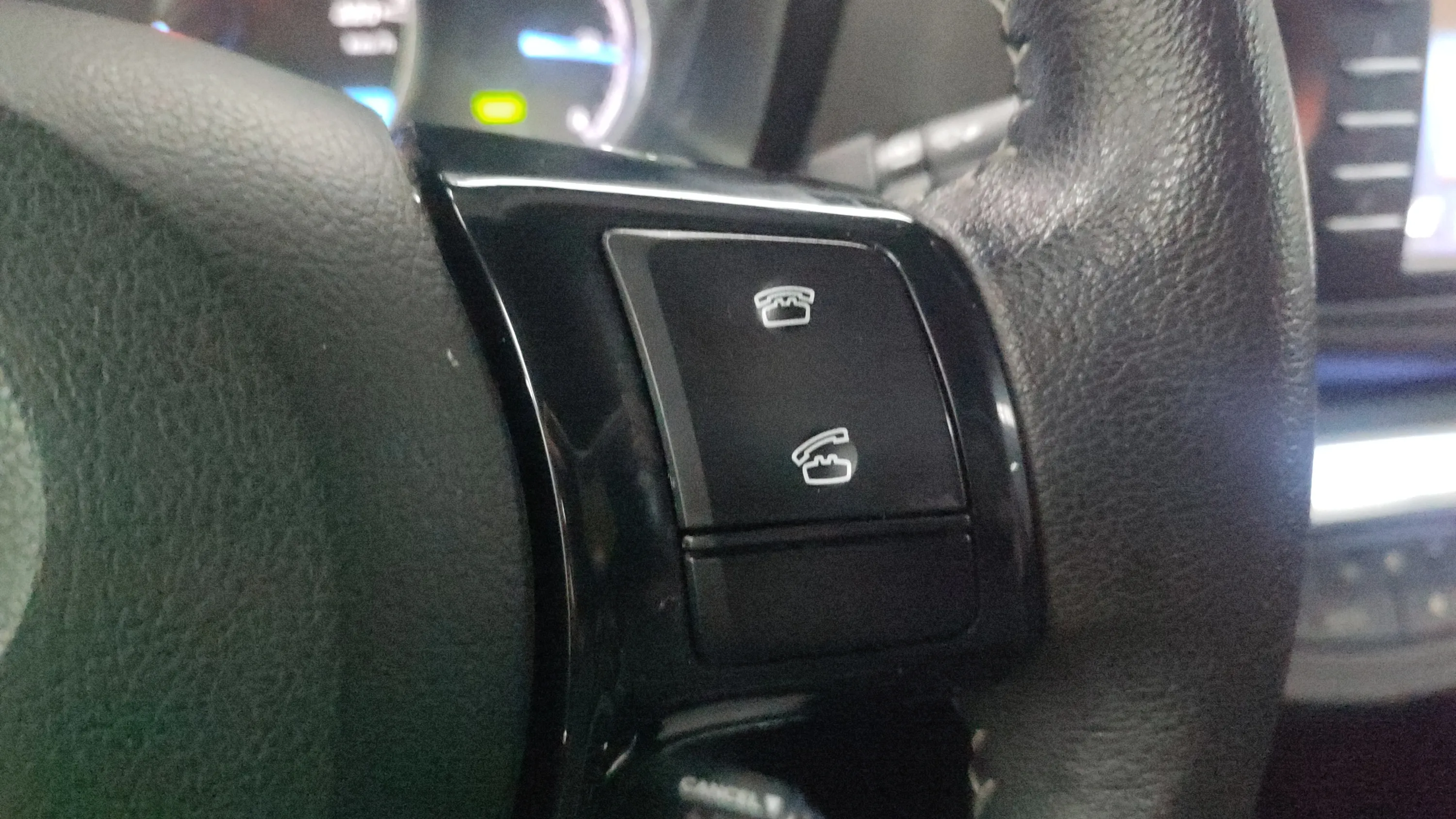 Toyota Yaris 1.5 100H Advance - foto 14