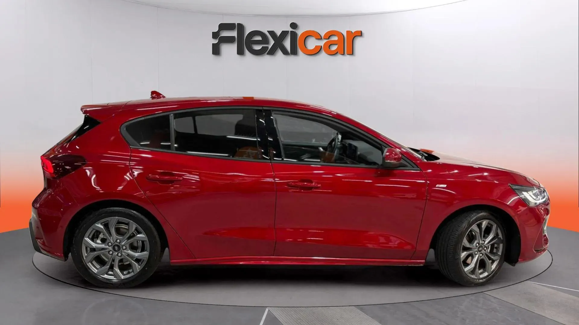 Ford Focus 1.0 EcoBoost MHEV Active - foto 7