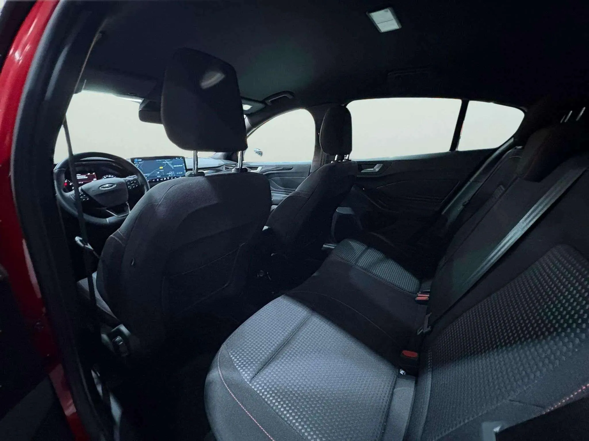 Ford Focus 1.0 EcoBoost MHEV Active - foto 20