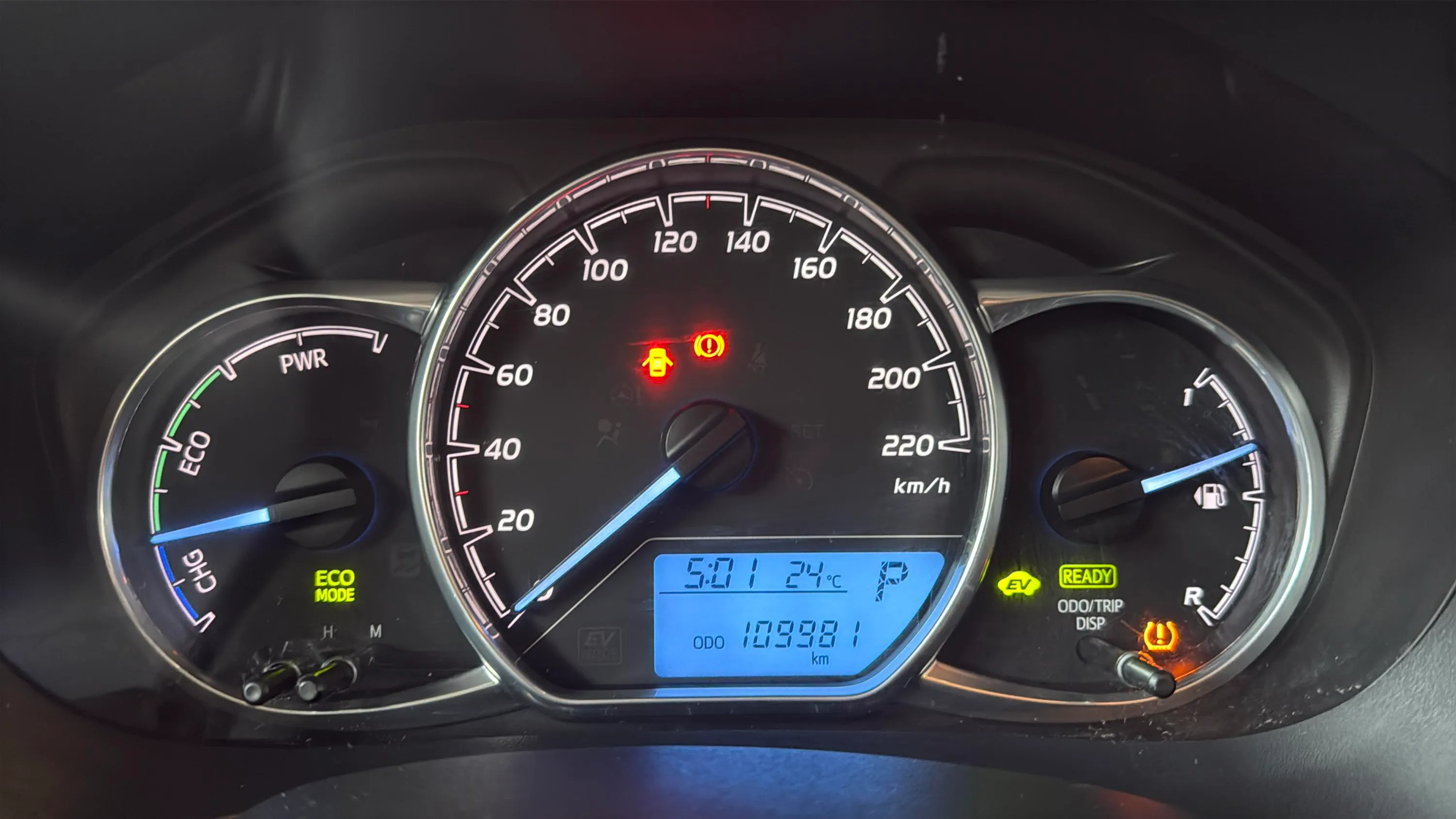 Toyota Yaris 1.5 120H Business Plus - foto 11