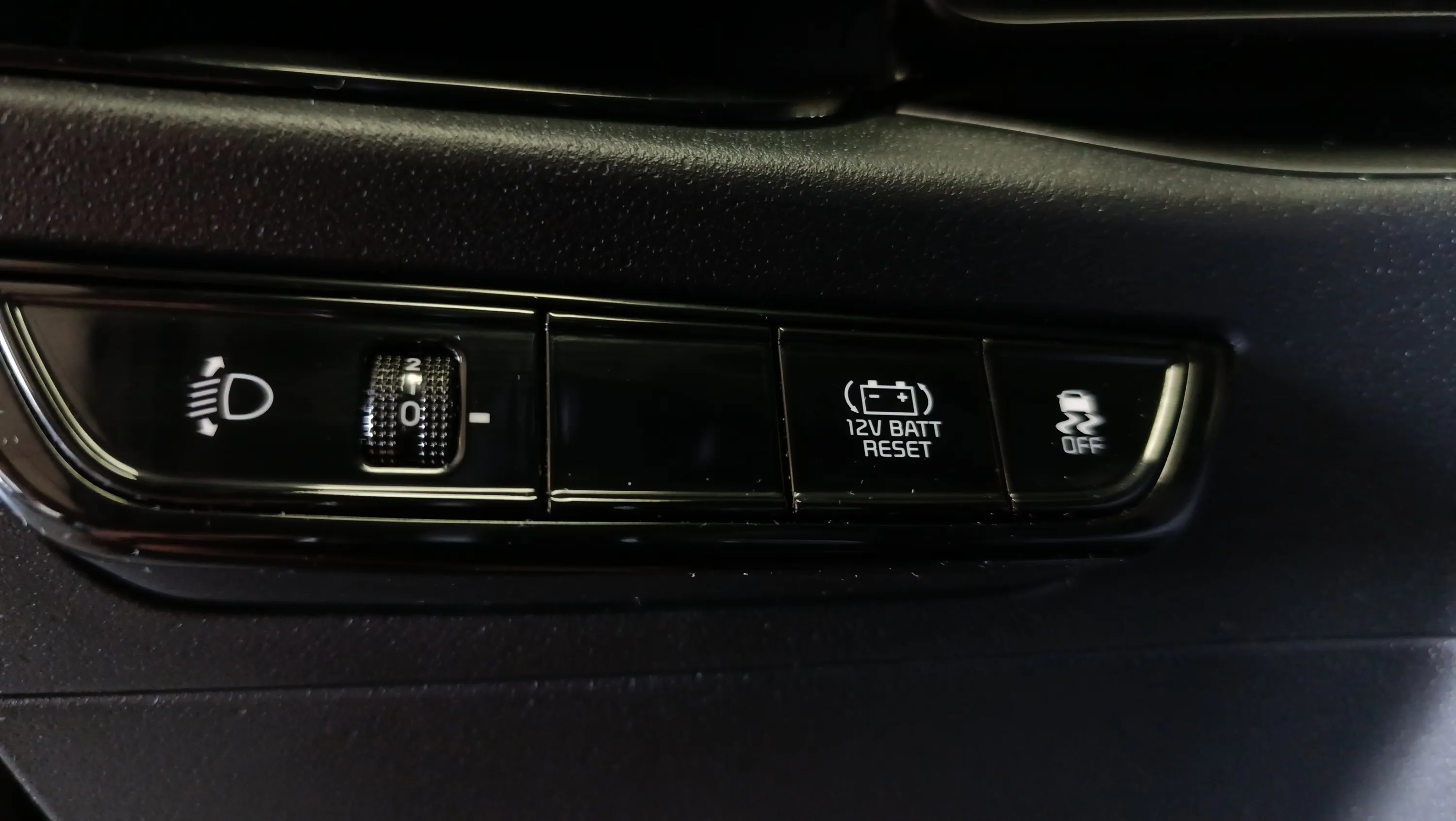Kia Niro 1.6 GDi HEV Concept - foto 28