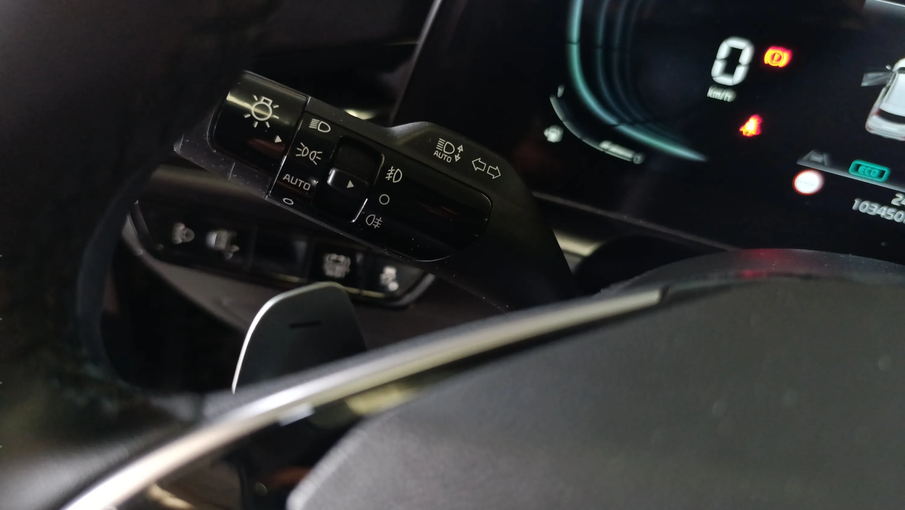 Kia Niro 1.6 GDi HEV Concept - foto 12
