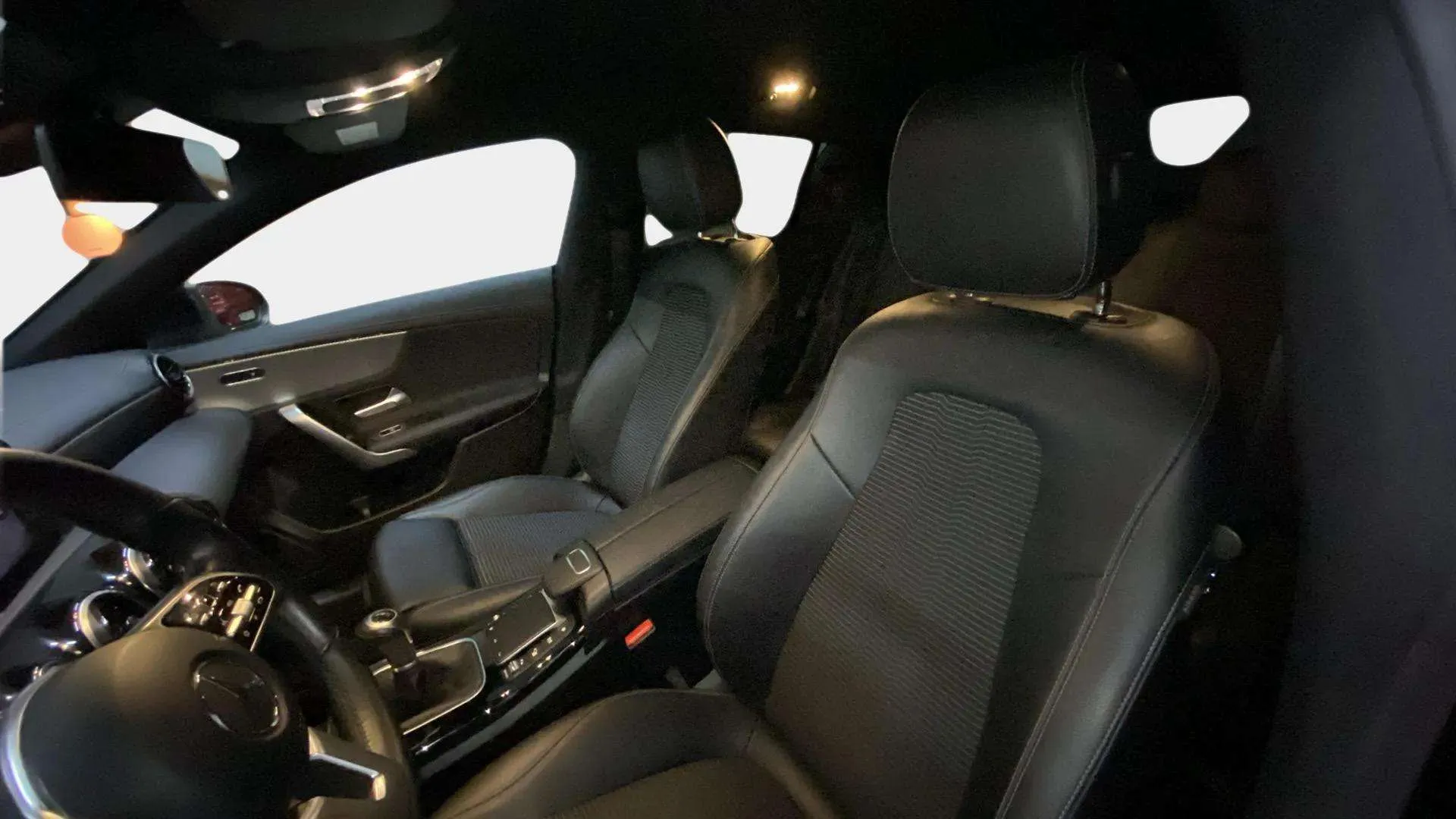 Mercedes-Benz CLA 200 D DCT Shooting Brake - foto 10