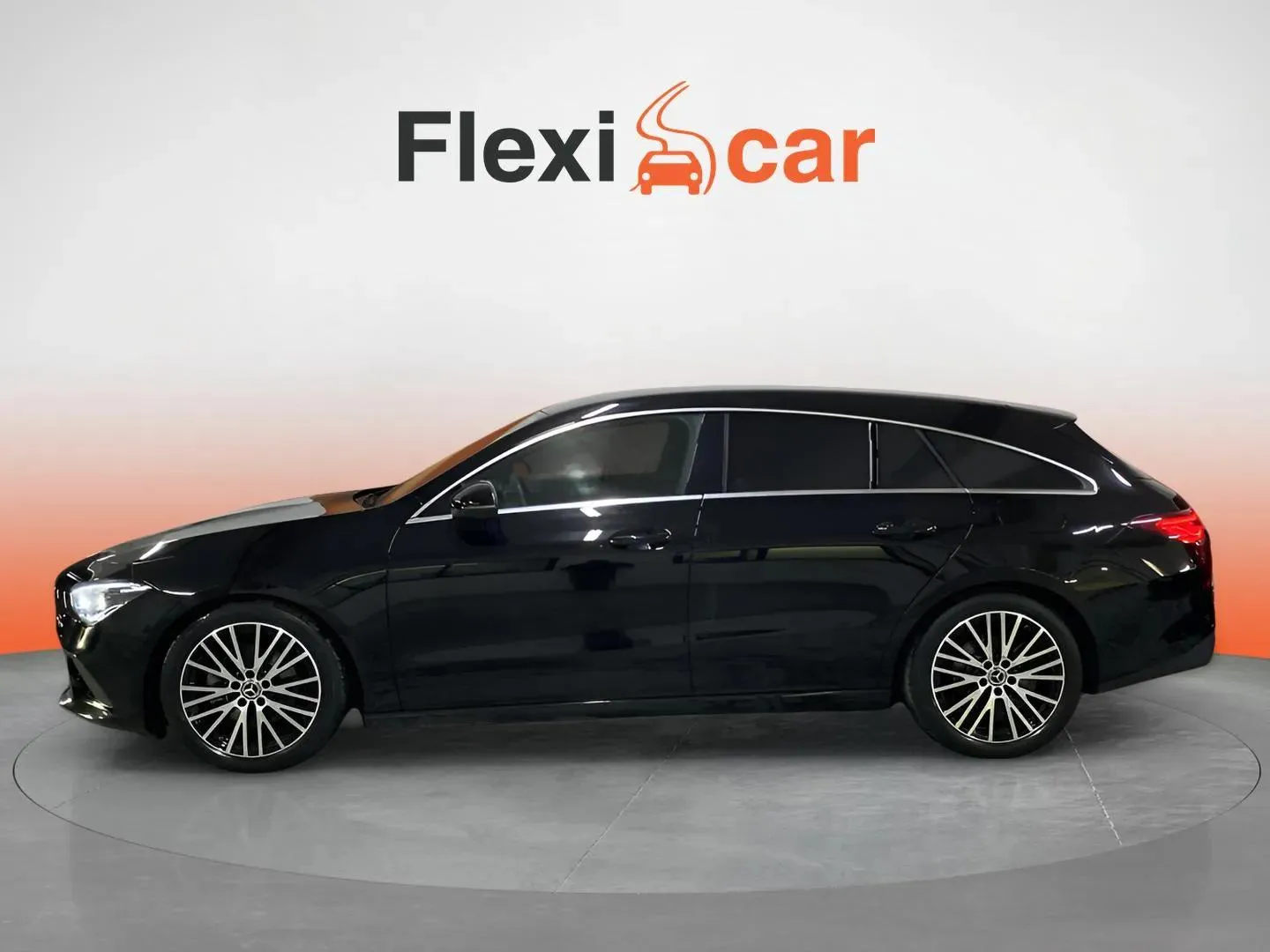 Mercedes-Benz CLA 200 D DCT Shooting Brake - foto 3