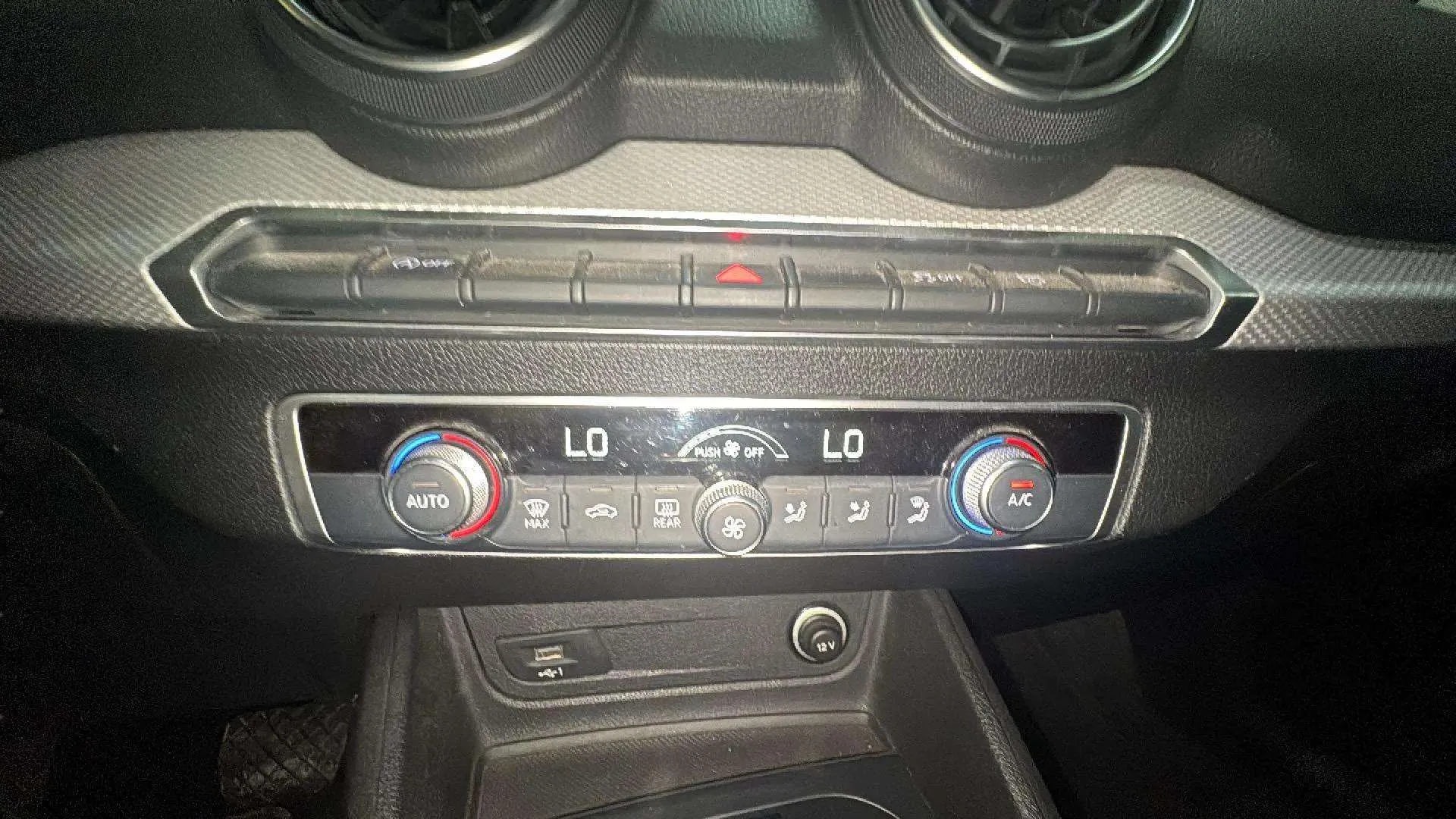 Audi Q2 Advanced 30 TDI S tronic - foto 20