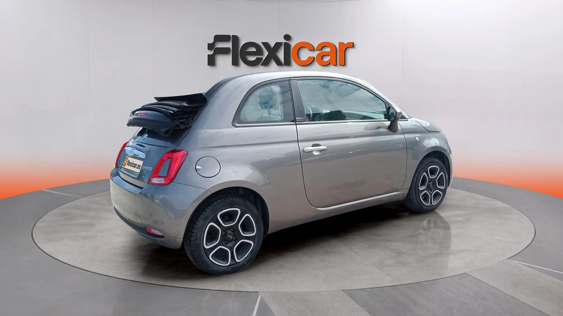 Fiat 500 Club 1.0 Hybrid - foto 11
