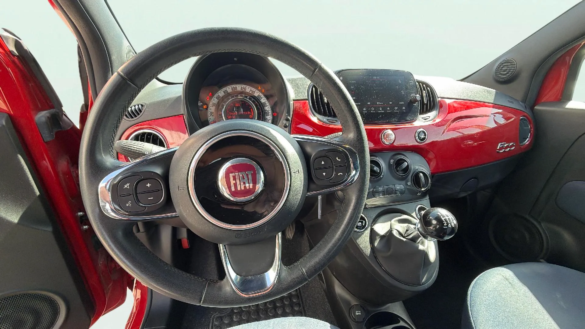 Fiat 500 Club 1.0 Hybrid - foto 11