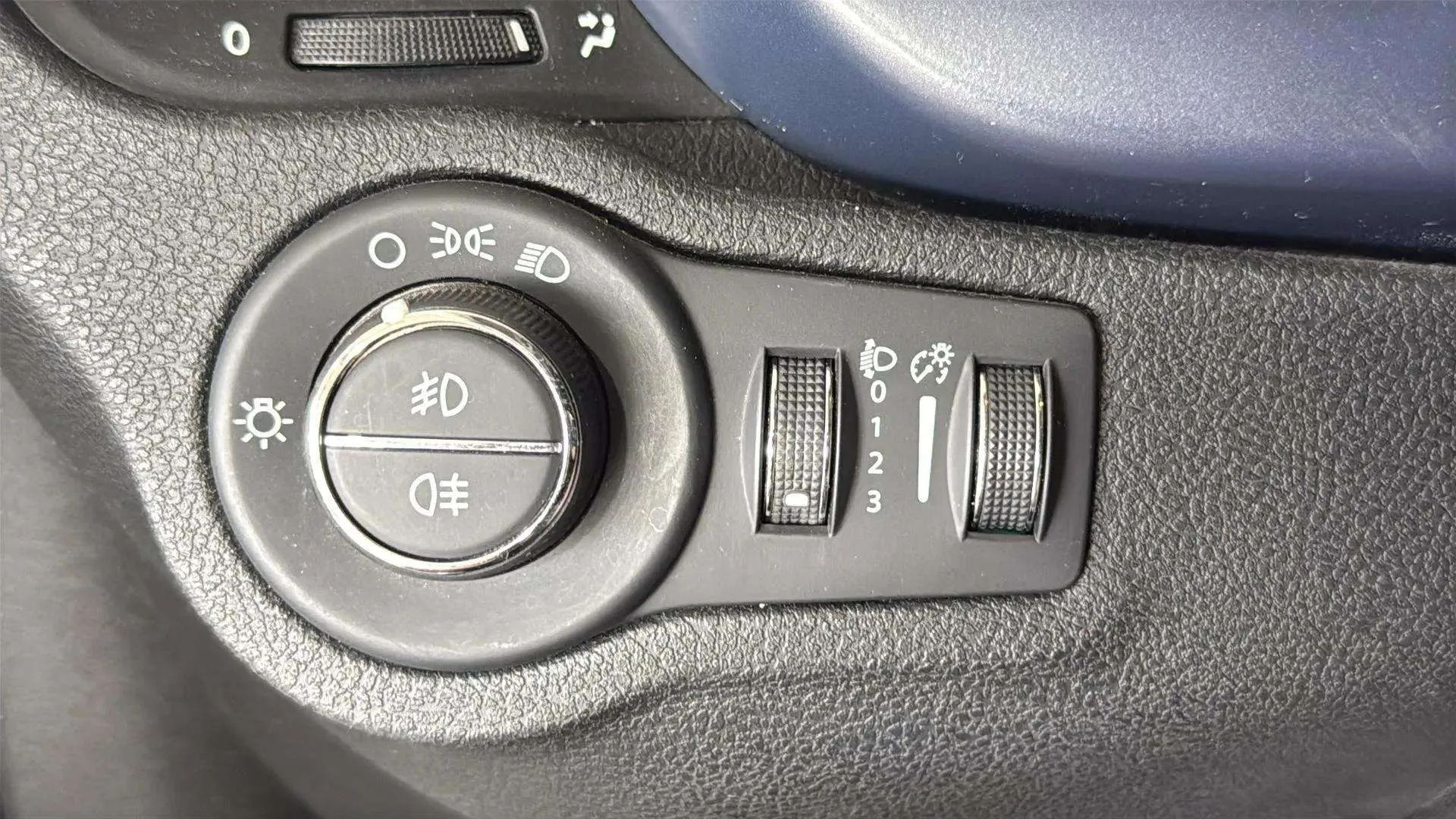 Fiat 500X Club 1.5 Hybrid DCT - foto 18