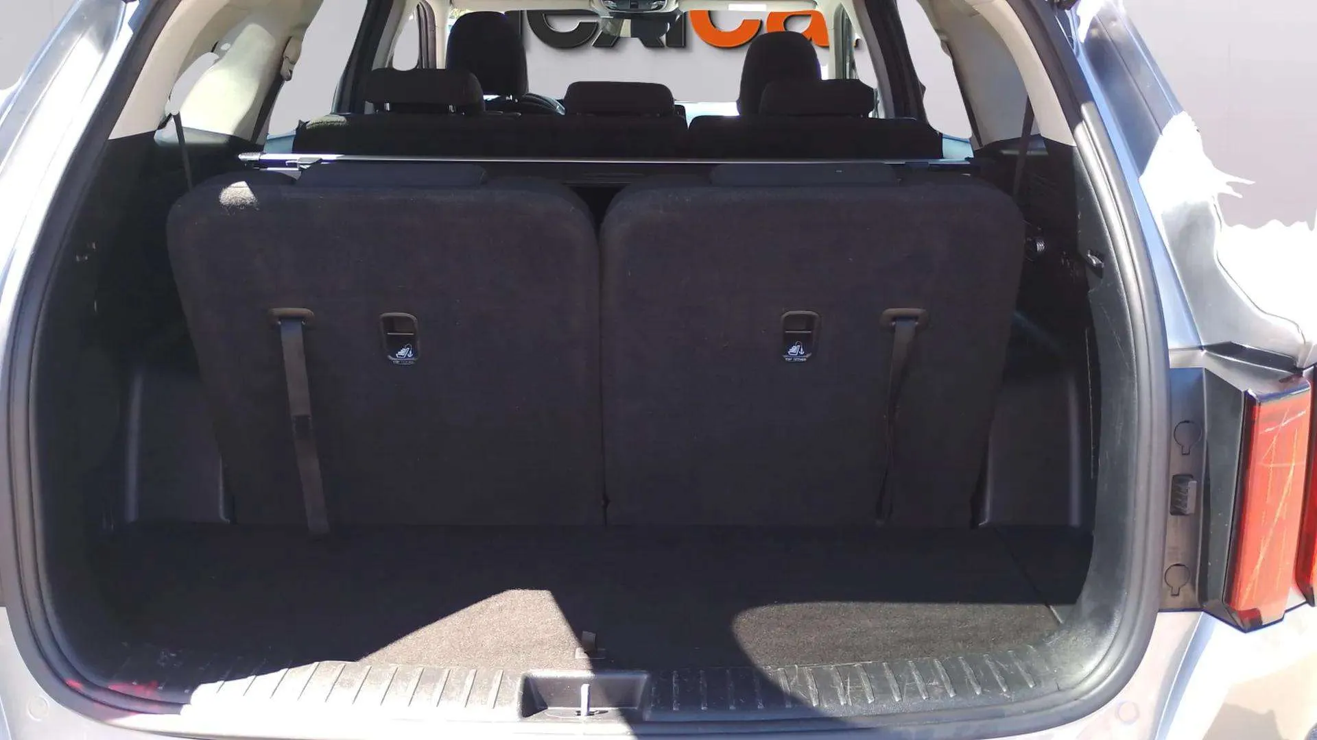 Kia Sorento 2.2 CRDi Emotion DCT 4x2 7pl - foto 18