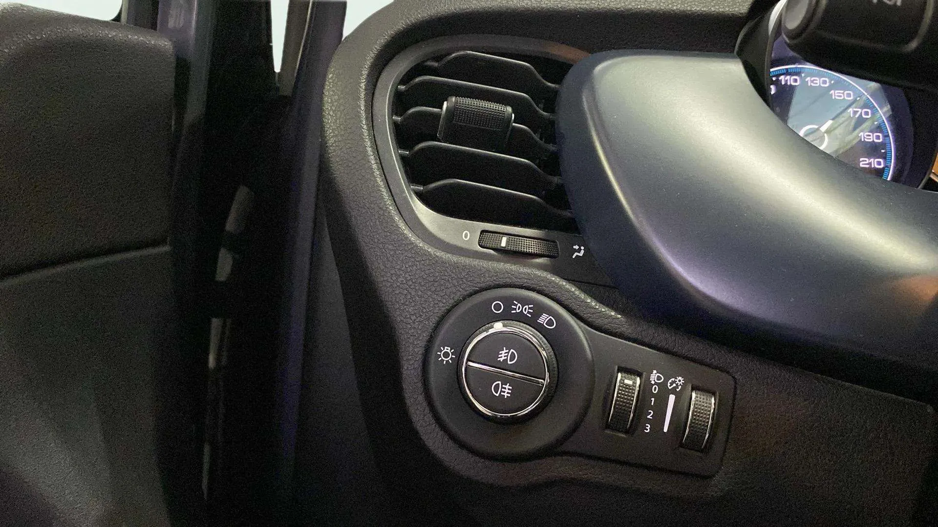 Fiat 500X Club 1.5 Hybrid DCT - foto 18