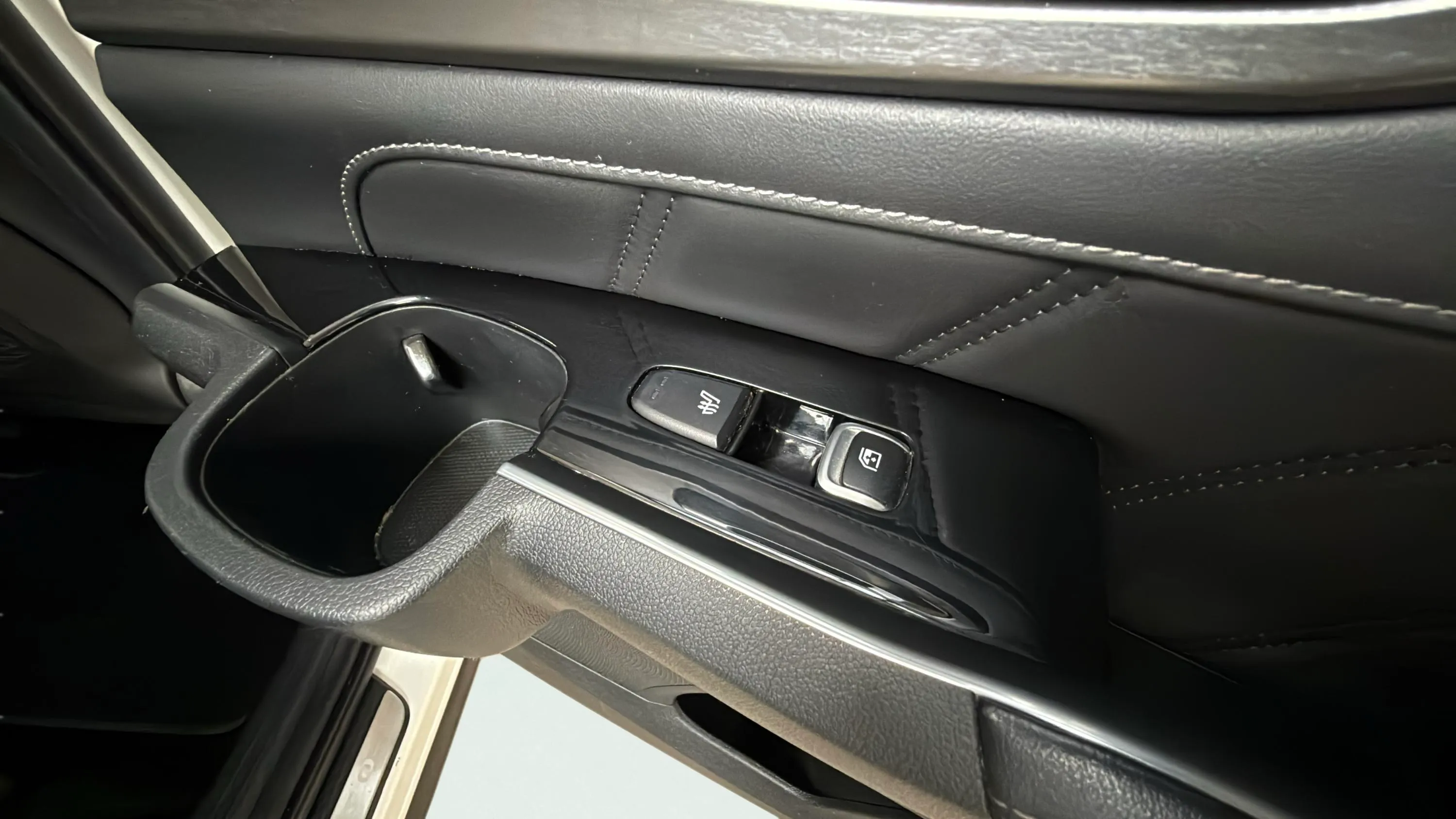 Kia Sorento 2.2 CRDi Emotion DCT 4x4 7 plazas - foto 32