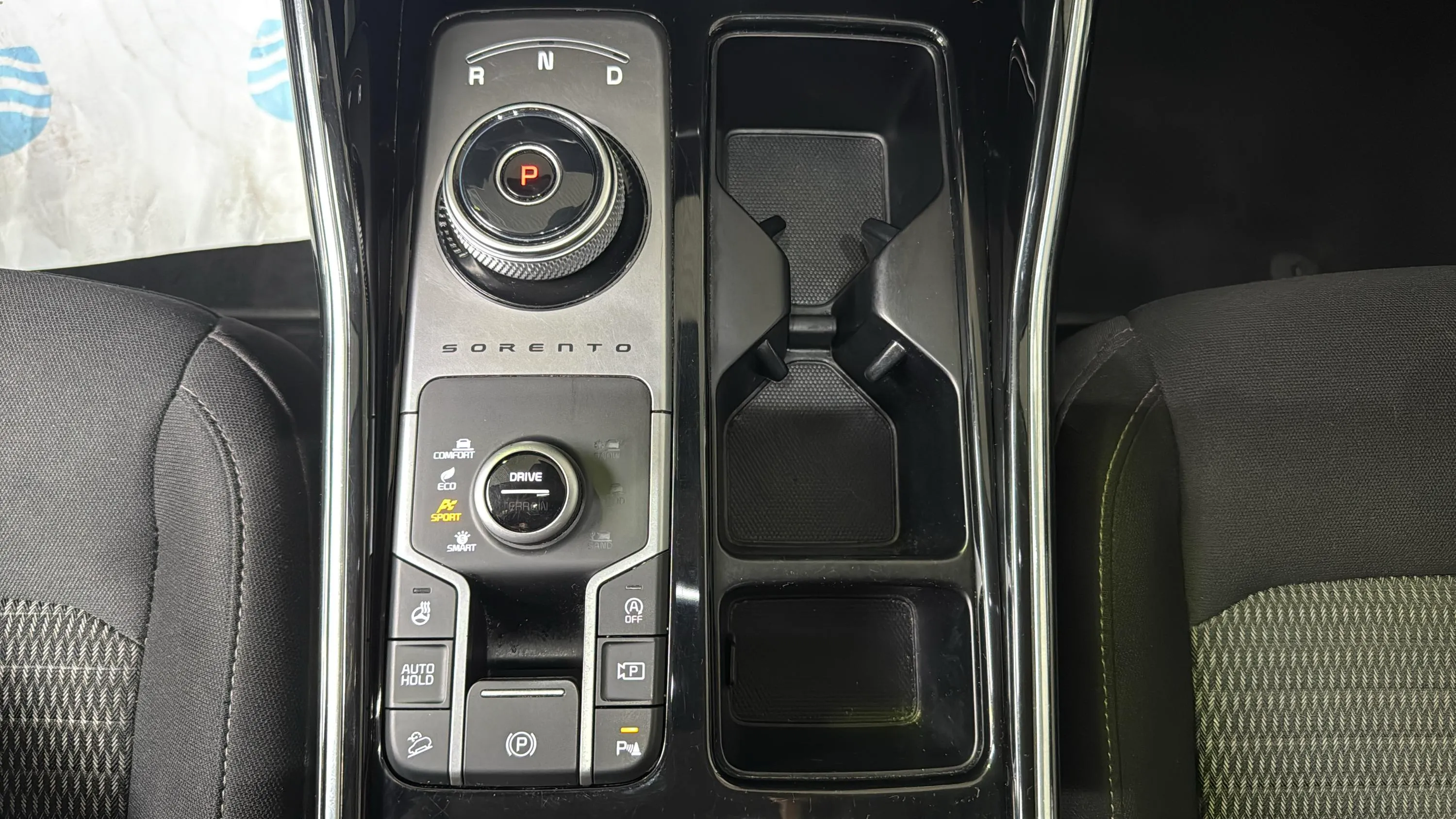 Kia Sorento 2.2 CRDi Emotion DCT 4x4 7 plazas - foto 29