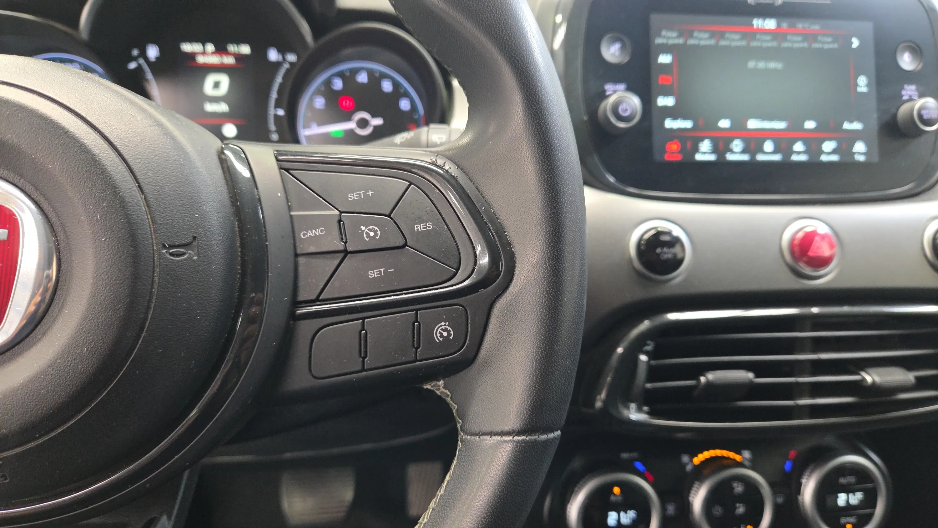 Fiat 500X Sport 1.5 Hybrid DCT - foto 13