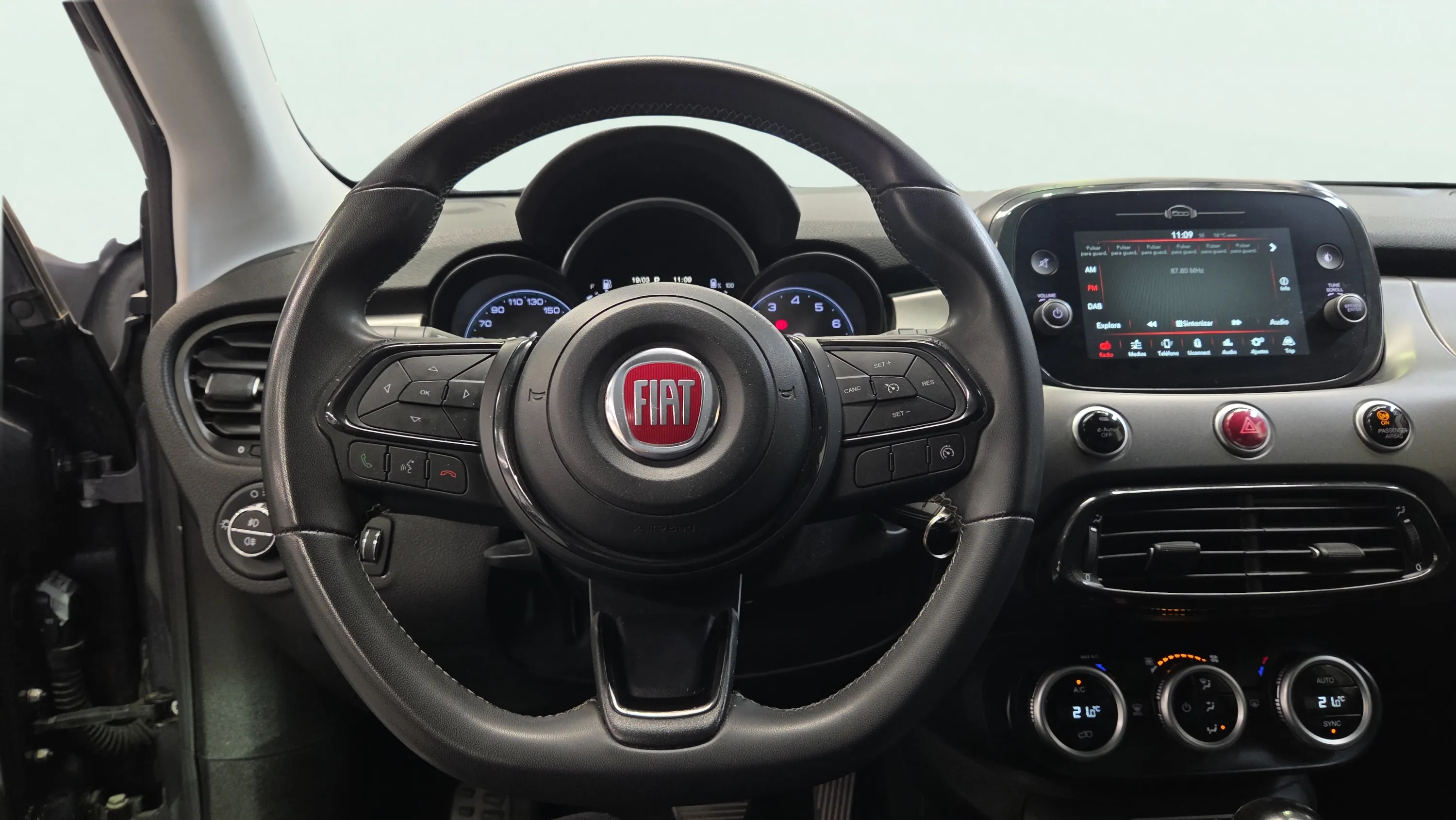 Fiat 500X Sport 1.5 Hybrid DCT - foto 17