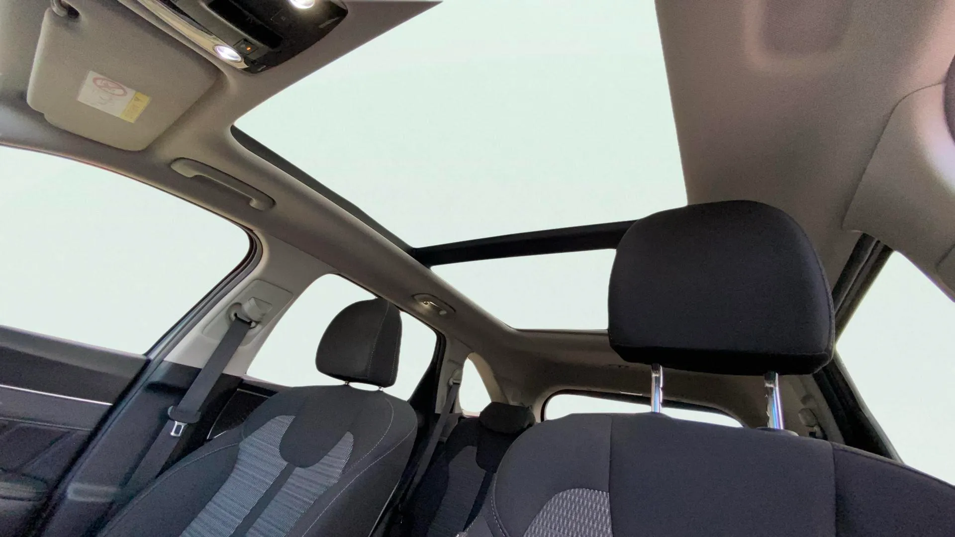 Kia Sorento 2.2 CRDi Emotion DCT 4x2 7 plazas - foto 14