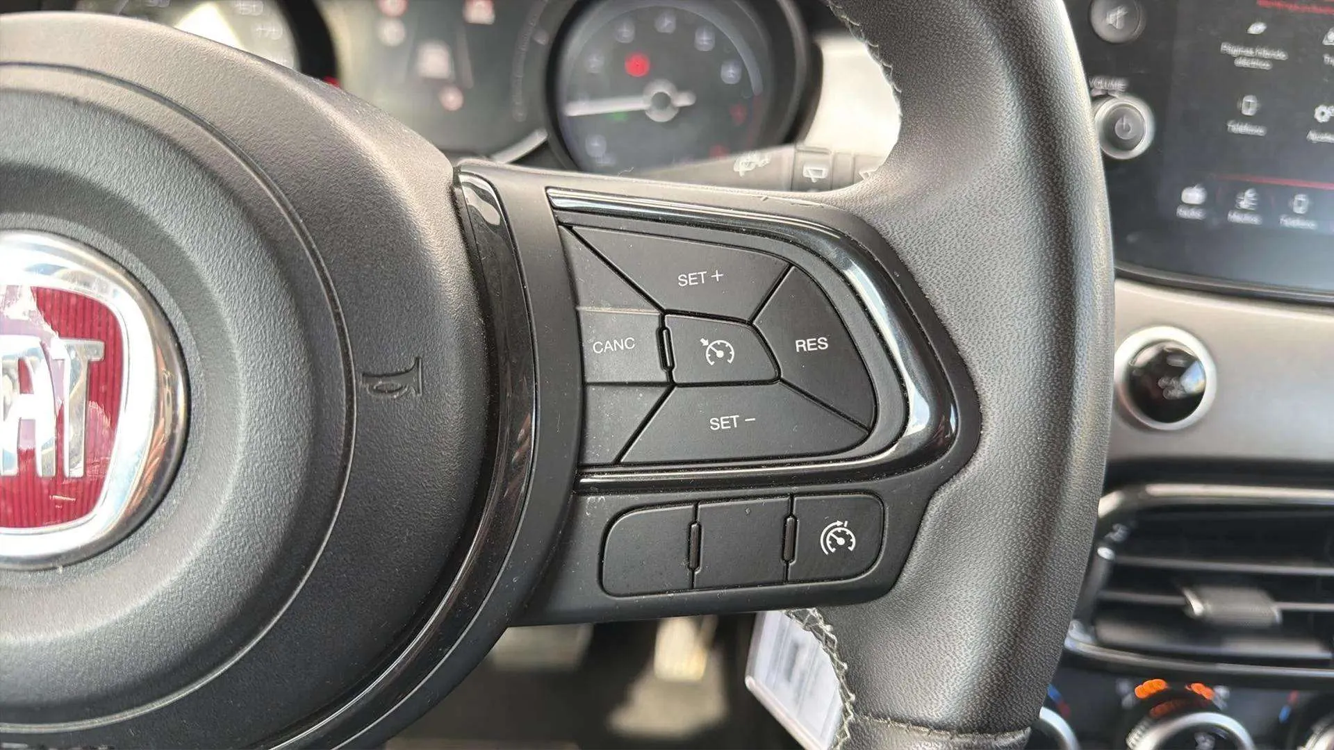Fiat 500X Sport 1.5 Hybrid DCT - foto 12