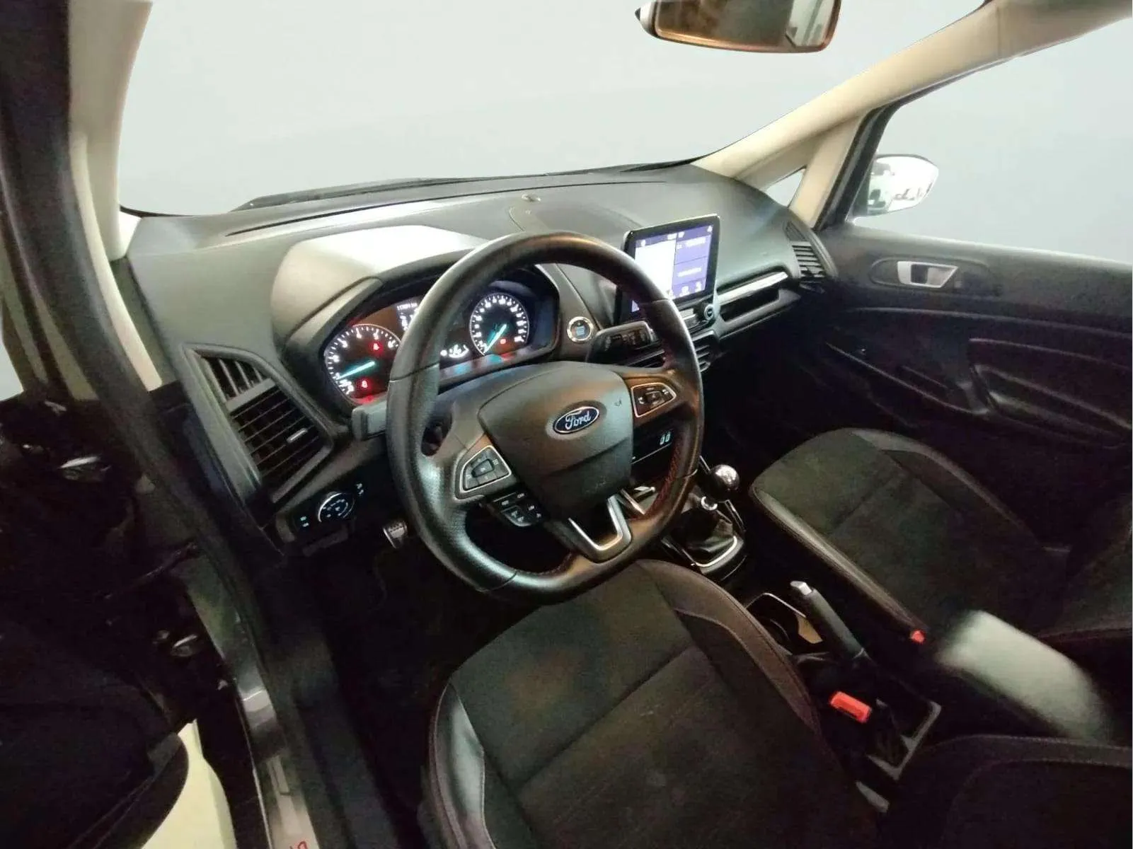 Ford EcoSport 1.0T EcoBoost ST Line - foto 7