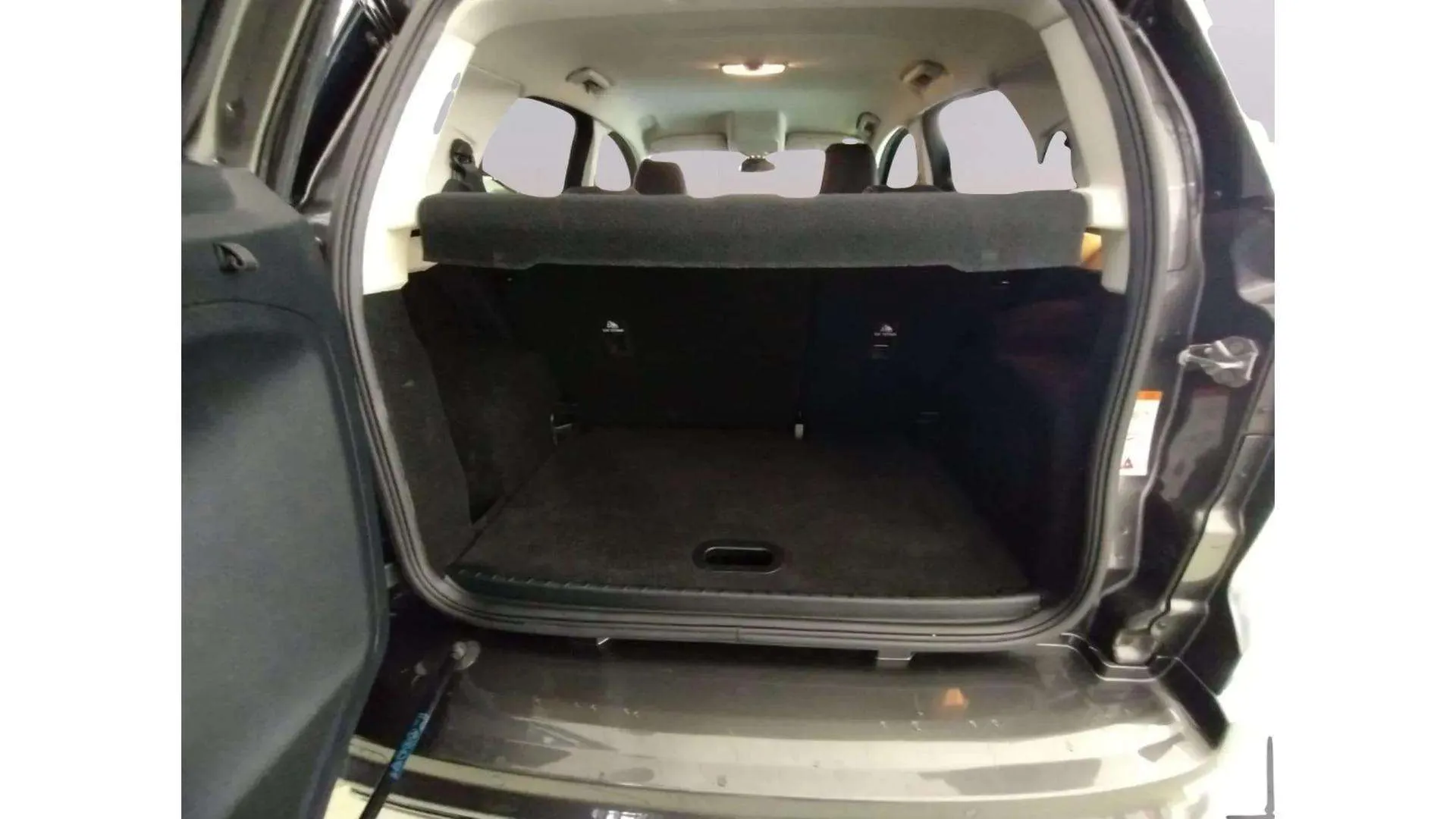 Ford EcoSport 1.0T EcoBoost ST Line - foto 17