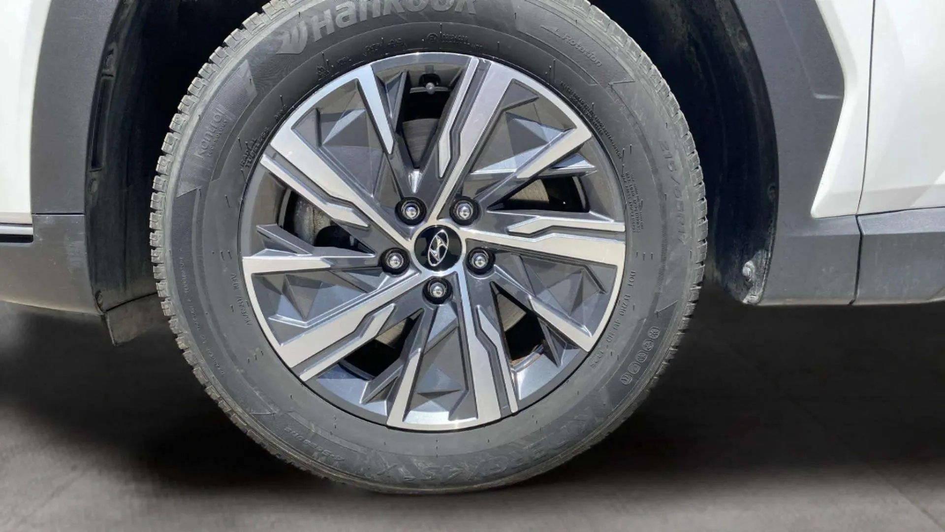 Hyundai Tucson 1.6 T-GDi HEV Maxx - foto 33