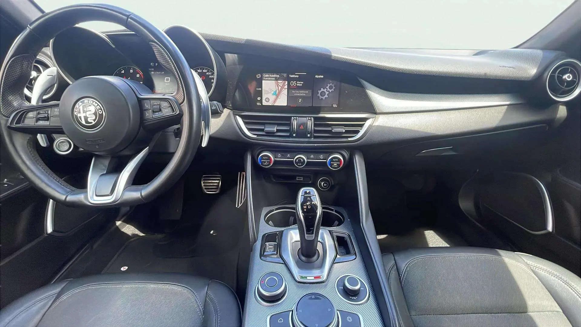 Alfa Romeo Giulia 2.0 Gasolina Sprint RWD - foto 10