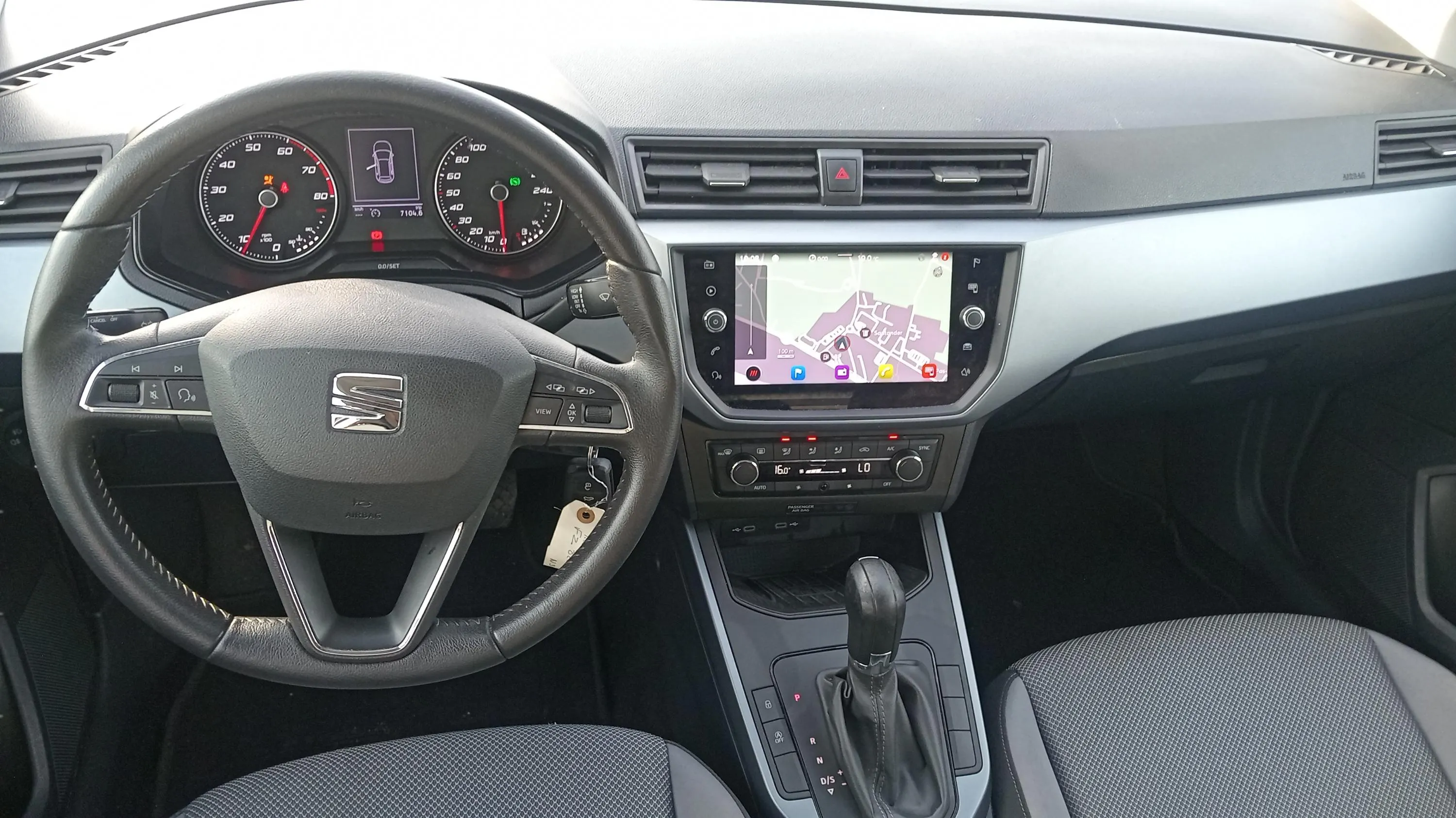 SEAT Arona 1.0 TSI DSG Style - foto 15