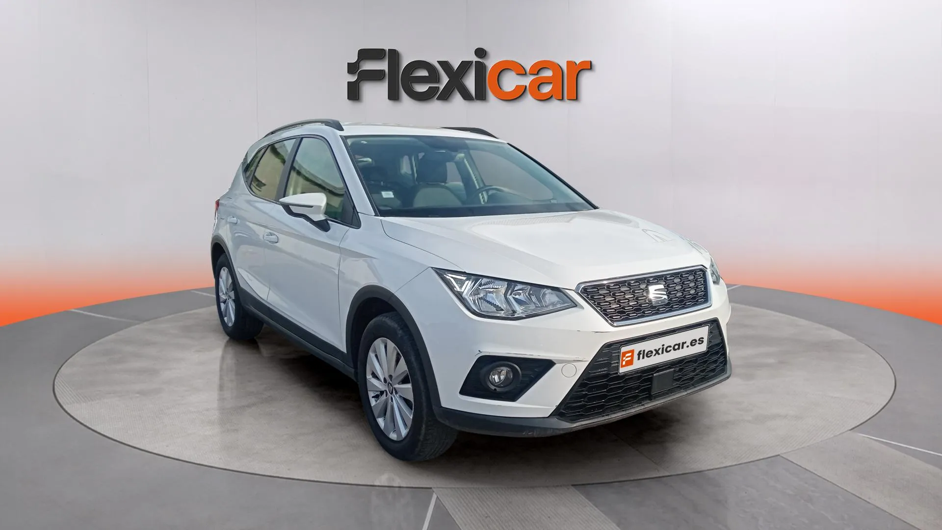 SEAT Arona 1.0 TSI DSG Style - foto 2