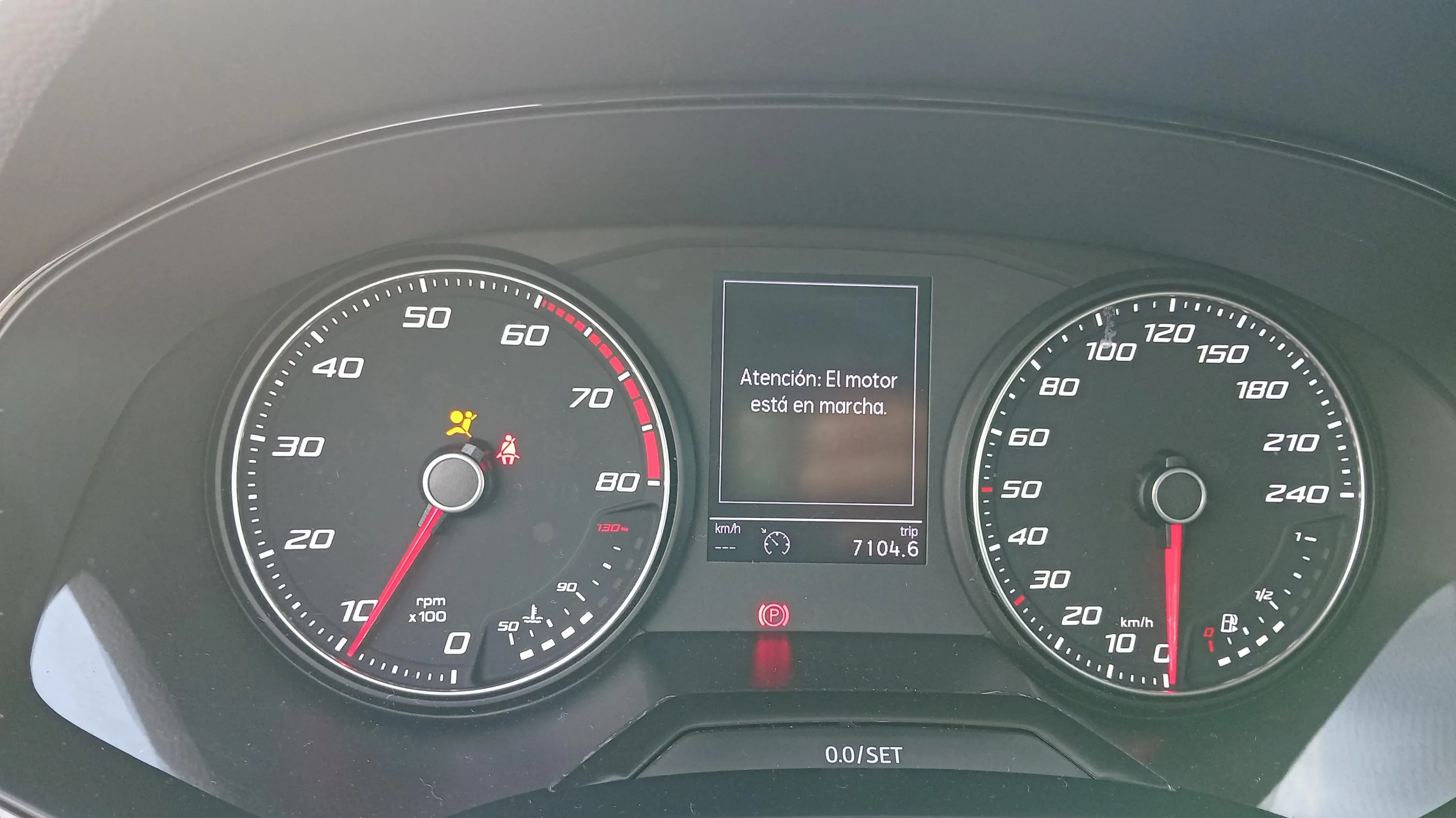 SEAT Arona 1.0 TSI DSG Style - foto 16
