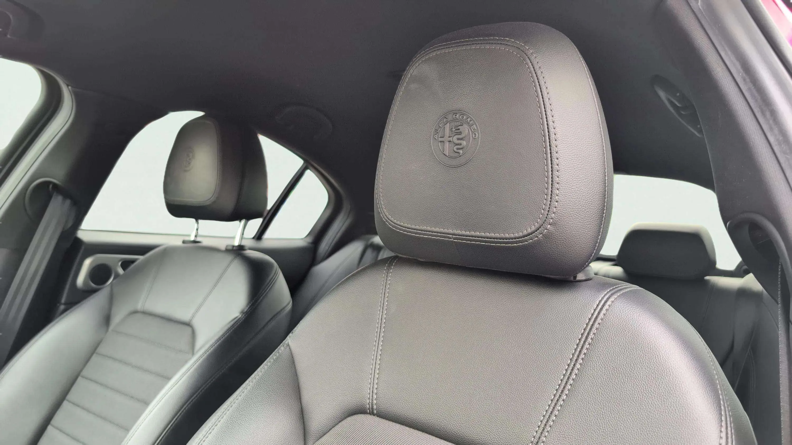 Alfa Romeo Giulia 2.2 Diesel Sprint RWD - foto 25