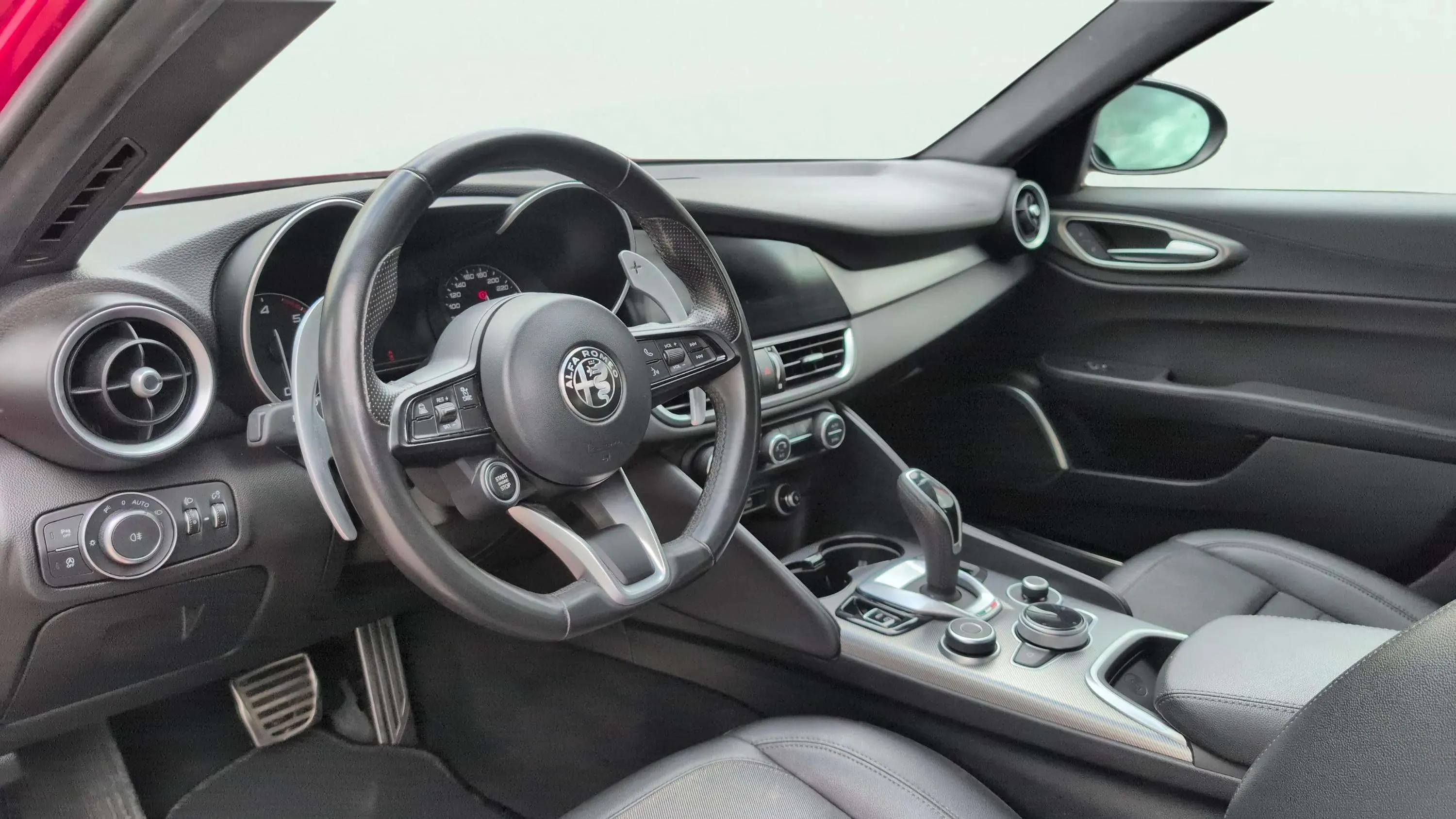 Alfa Romeo Giulia 2.2 Diesel Sprint RWD - foto 9