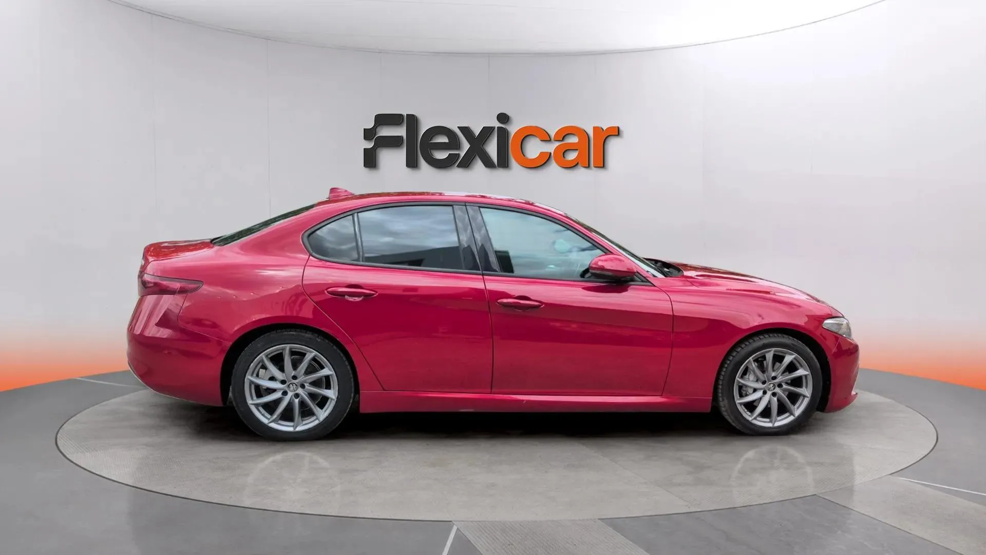 Alfa Romeo Giulia 2.2 Diesel Sprint RWD - foto 8