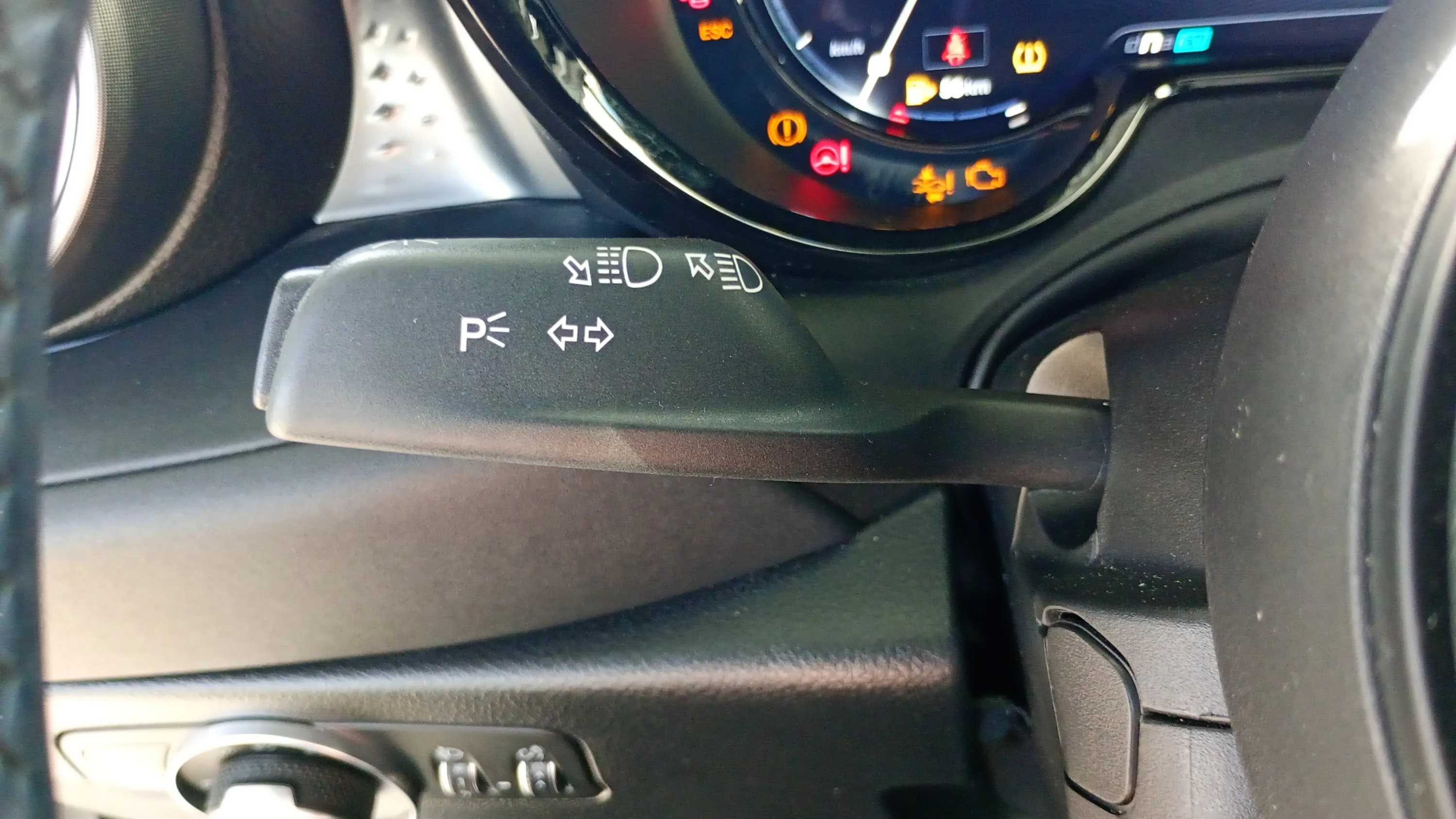 Alfa Romeo Tonale 1.5 MHEV Gasolina Sprint FWD - foto 15