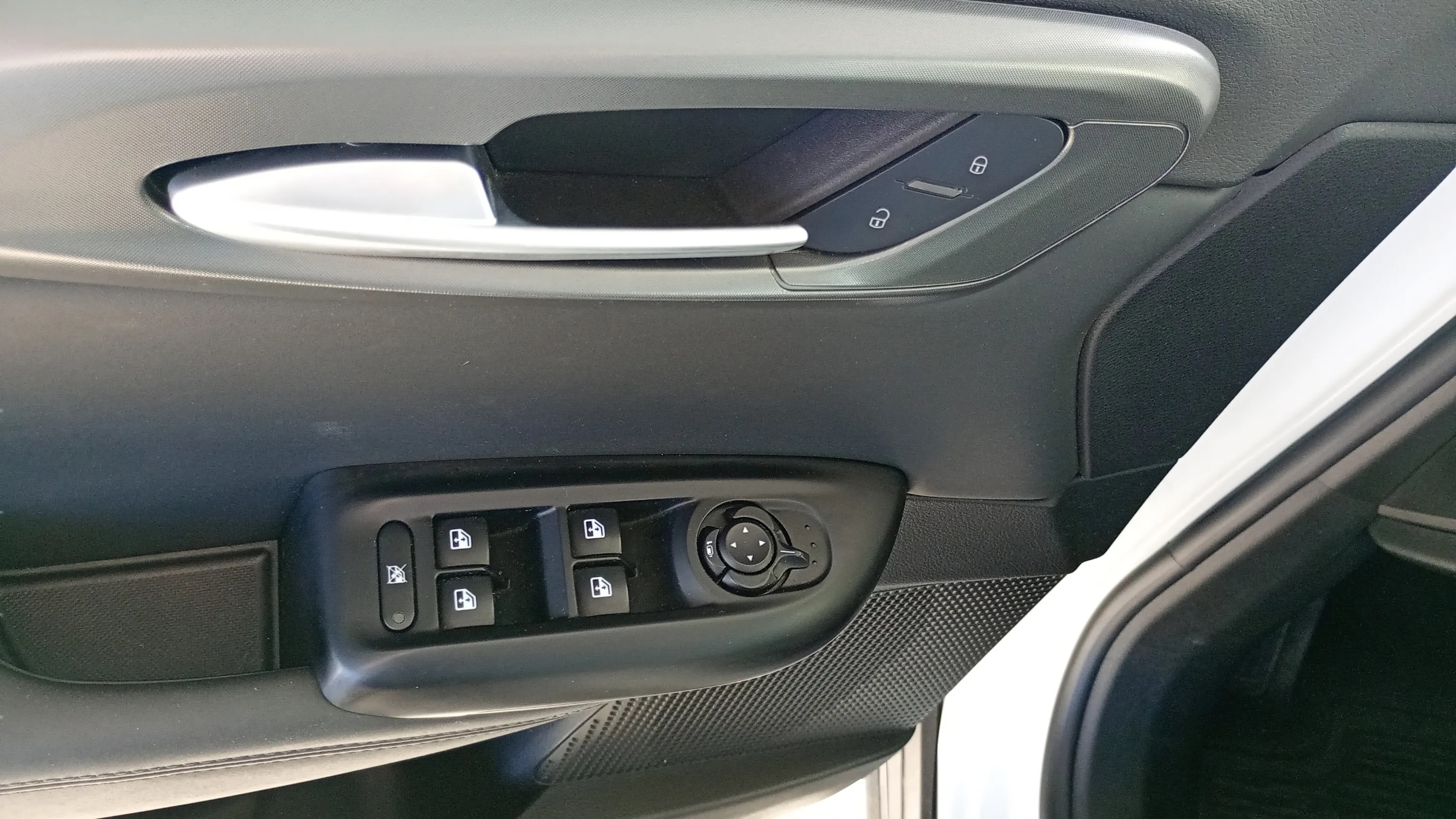 Alfa Romeo Tonale 1.5 MHEV Gasolina Sprint FWD - foto 10