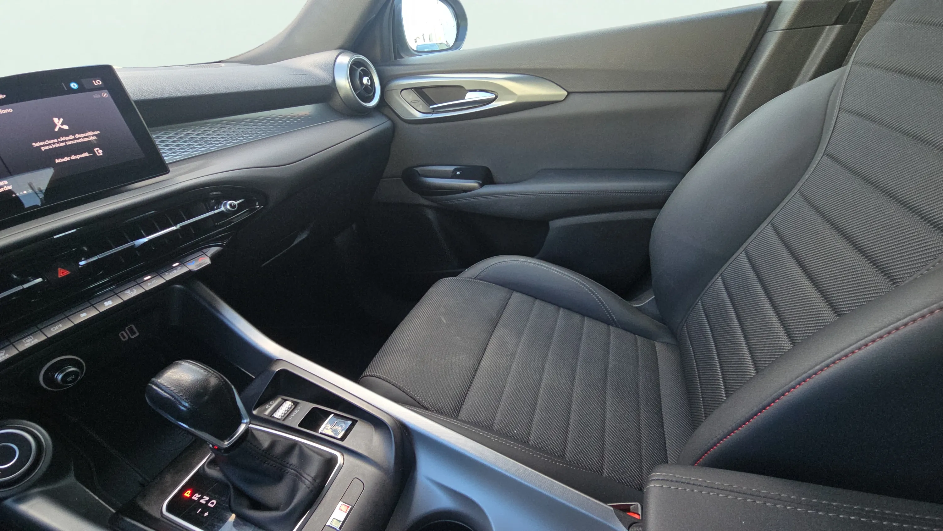Alfa Romeo Tonale 1.5 MHEV Gasolina Speciale FWD - foto 25