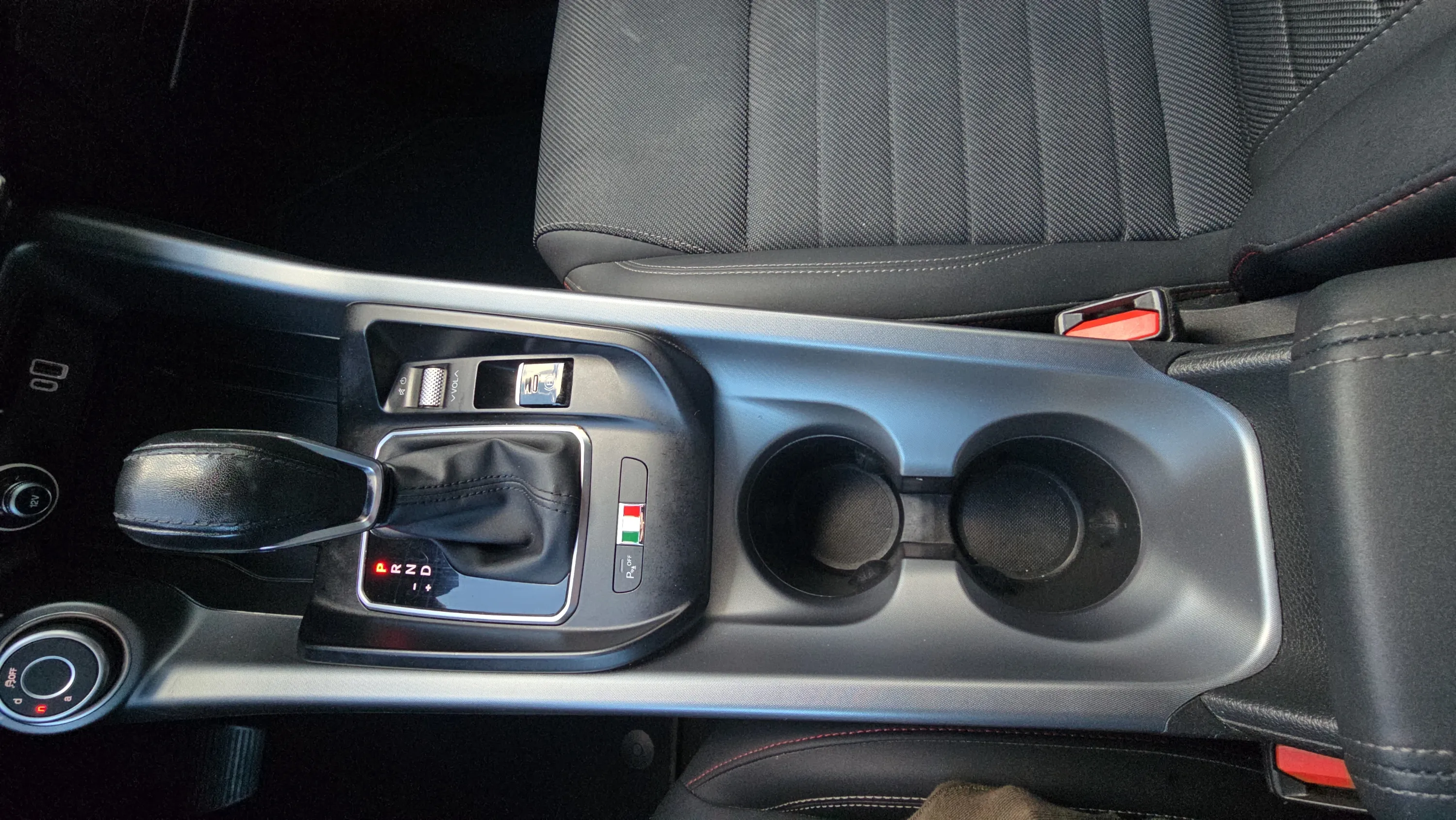 Alfa Romeo Tonale 1.5 MHEV Gasolina Speciale FWD - foto 24