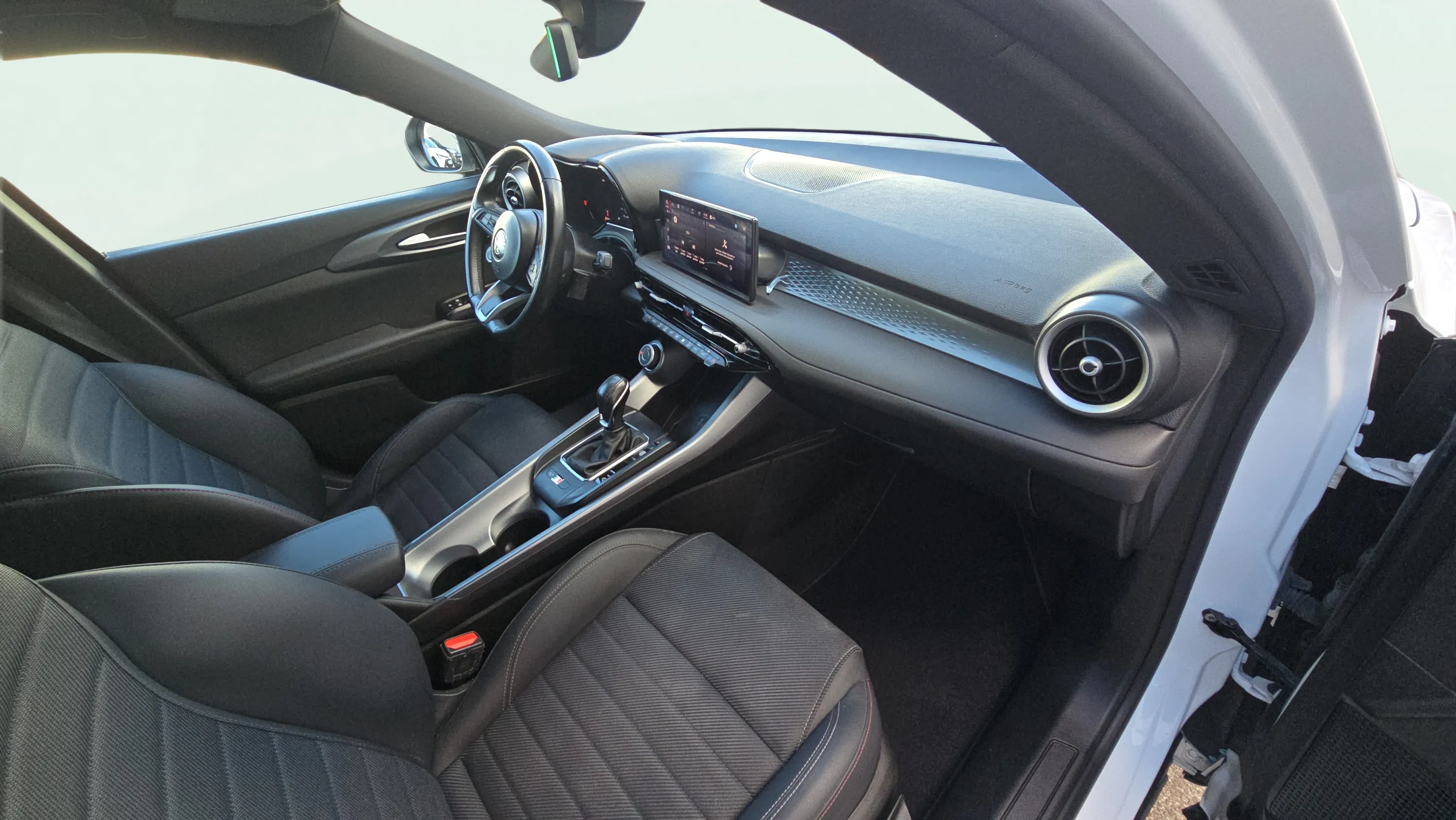Alfa Romeo Tonale 1.5 MHEV Gasolina Speciale FWD - foto 15