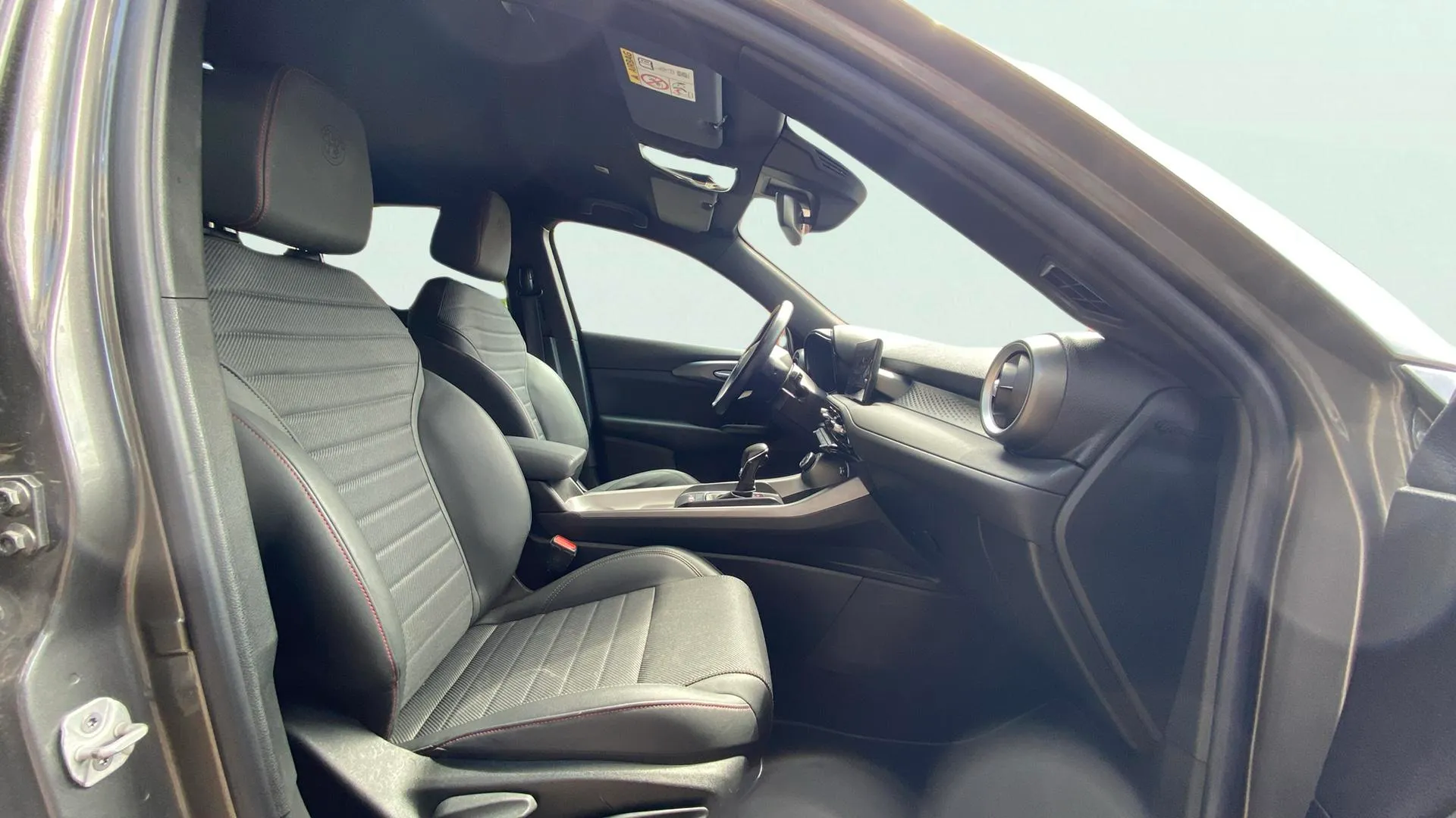 Alfa Romeo Tonale 1,6 DS Sprint FWD - foto 9