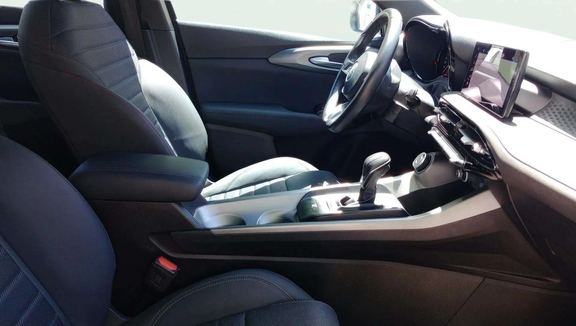 Alfa Romeo Tonale 1,6 DS Sprint FWD - foto 13